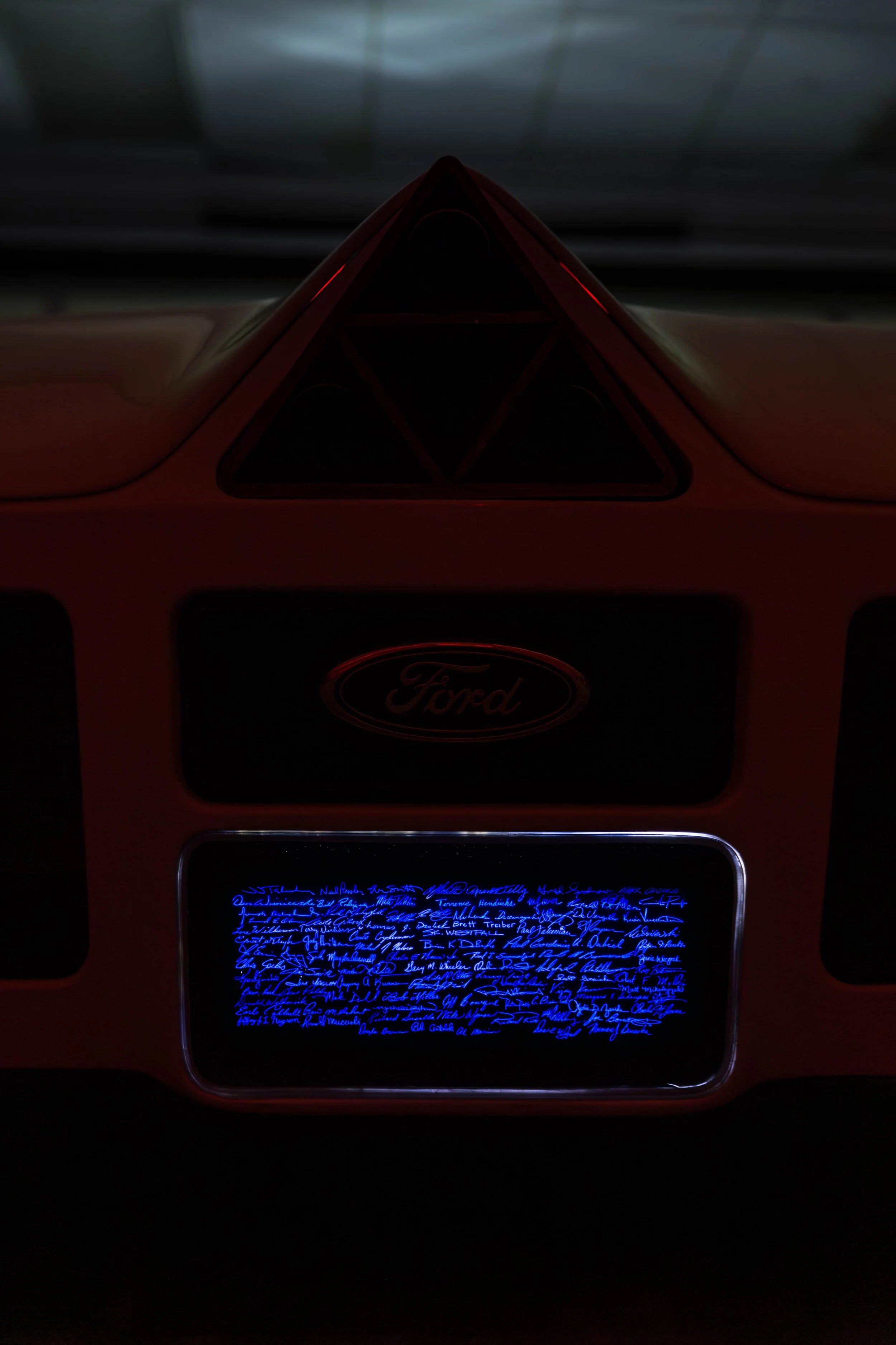 ford-gt90-3.jpg