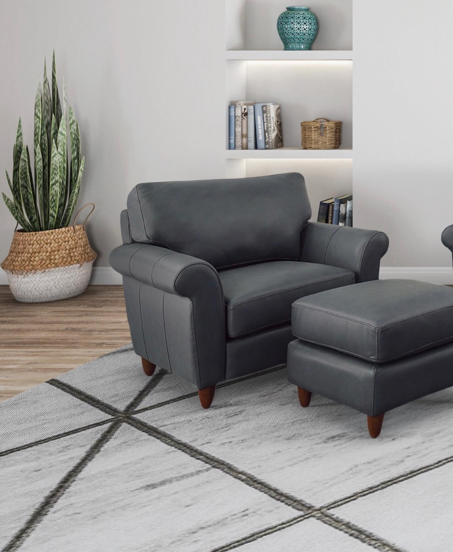 Want the luxury of leather, but don&rsquo;t want to overpower the space? Check out @omnialeather and their beautiful collections. 

#denver #colorado #decor #decorinspo #decorinspiration #furnituredesign #furnituredesigner #showroom #design #designsh
