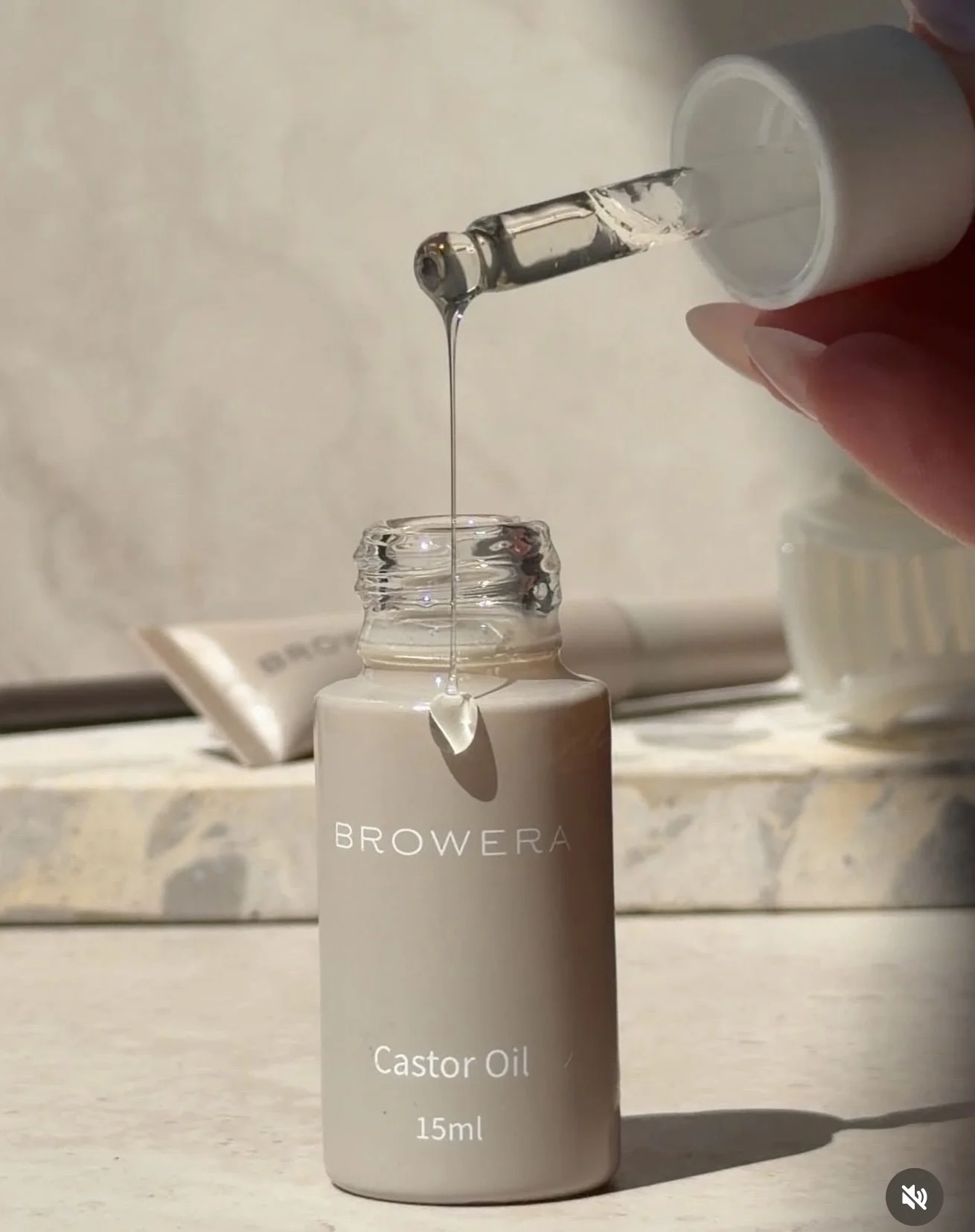 Brow Quench Oil