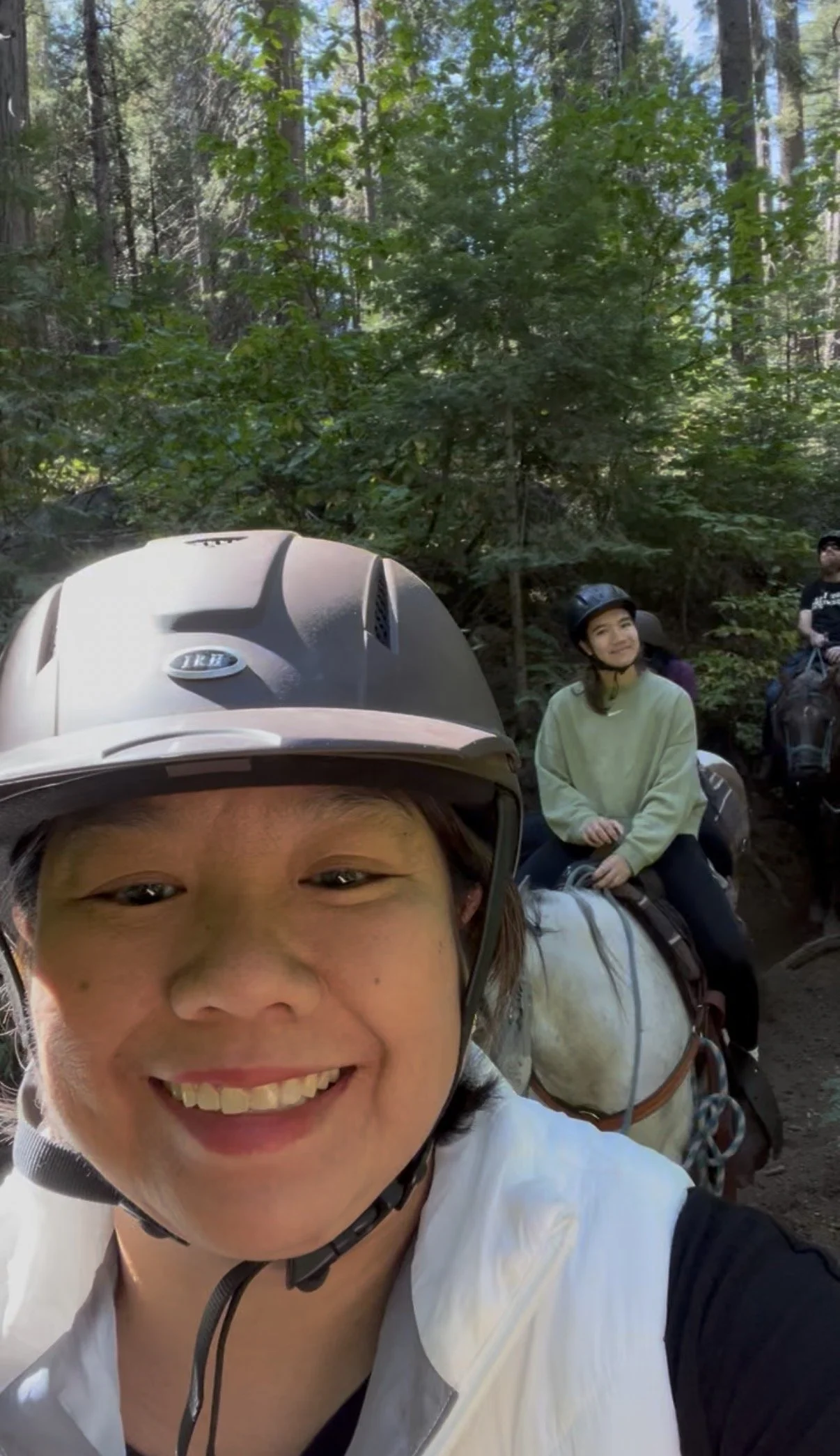 horsemama.jpg