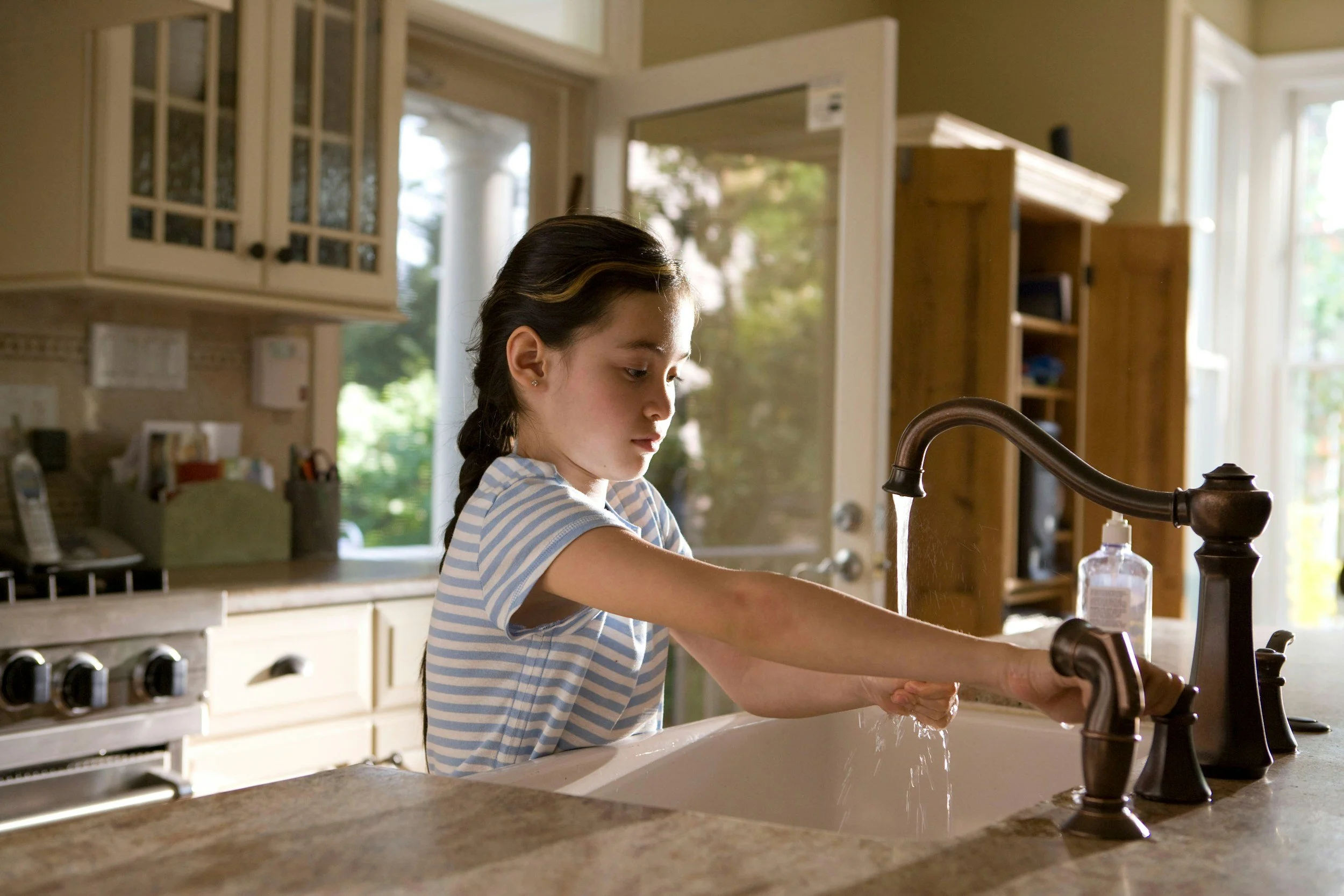 Sharing Household Labor: How to get your kids to help with household tasks