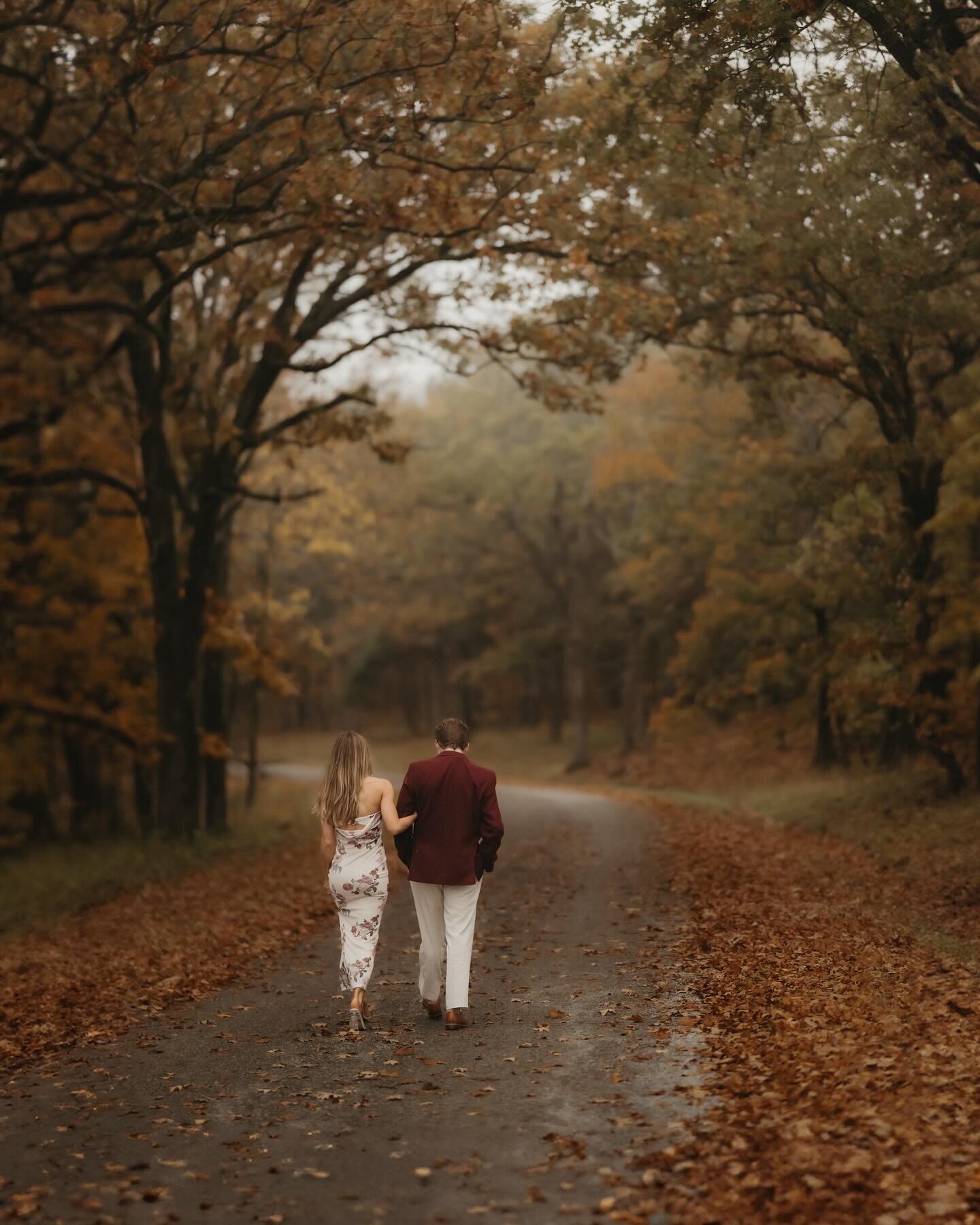 Find someone who grows flowers in the darkest parts of you. // Zach Bryan

#couplegoals #fall #nikon #love #chasinglight #nikoncreators