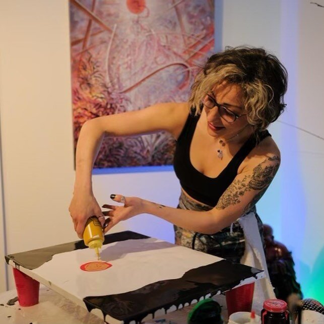 Hey art lovers! 🔥 Here&rsquo;s a peak at - the LIVE painting experience I did for an art exhibition event. I wish I could share my creative process with you all! 🎨 But we only got a few pictures. 

The art piece I created is called &quot;The Alchem
