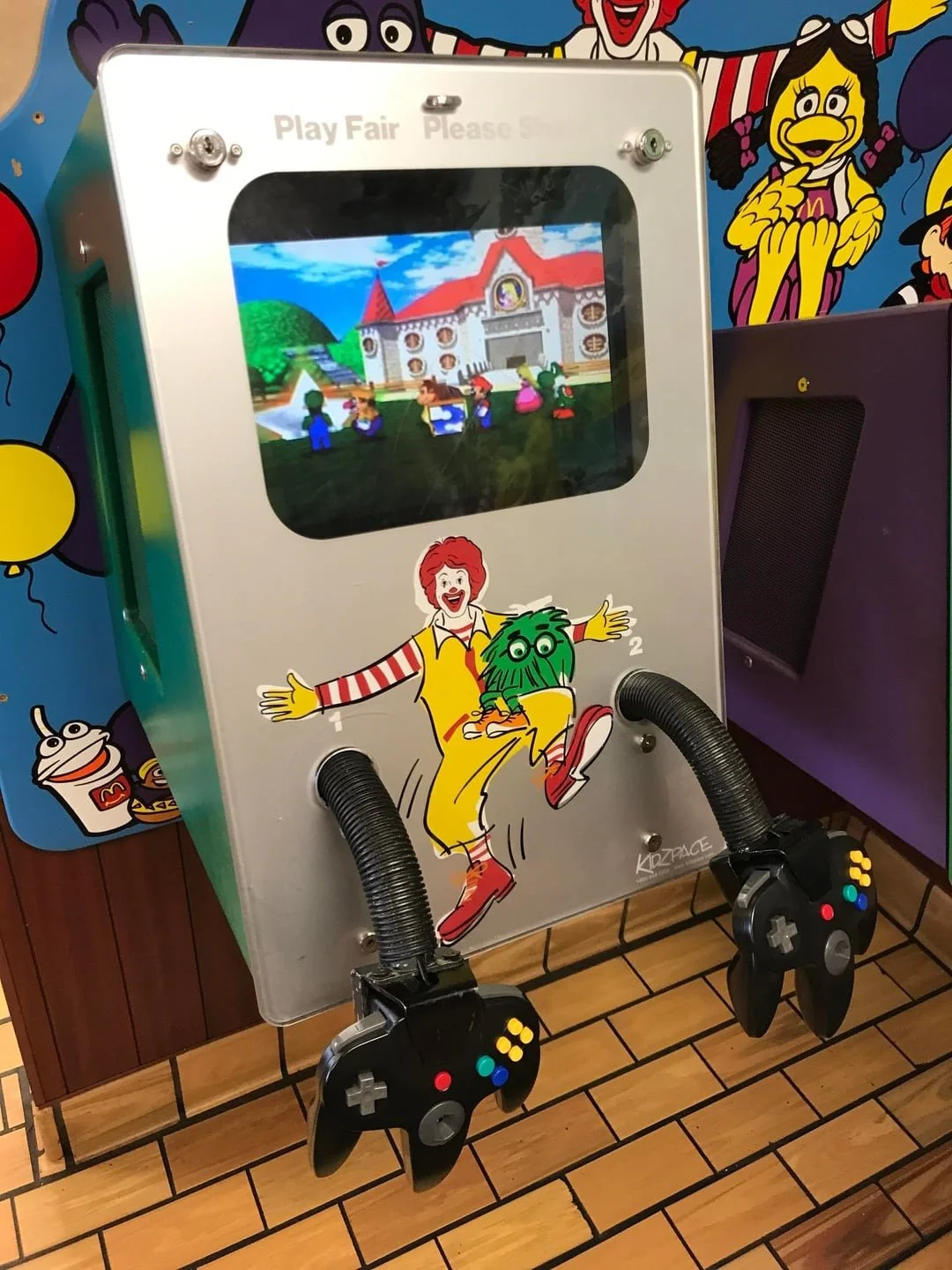 mcdonalds-game-consoles-v0-5uofb.jpg