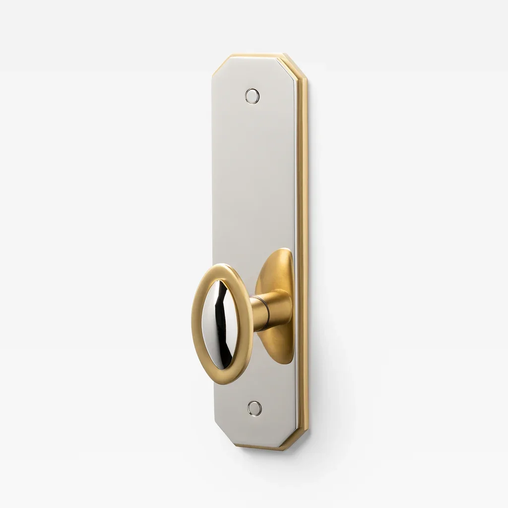 lo-and-co-interiors-duet-passage-brass-4232-C2-US4-face_ab5404d8-533b-46e1-b576-e3e50ad039bb_1024x1024.webp