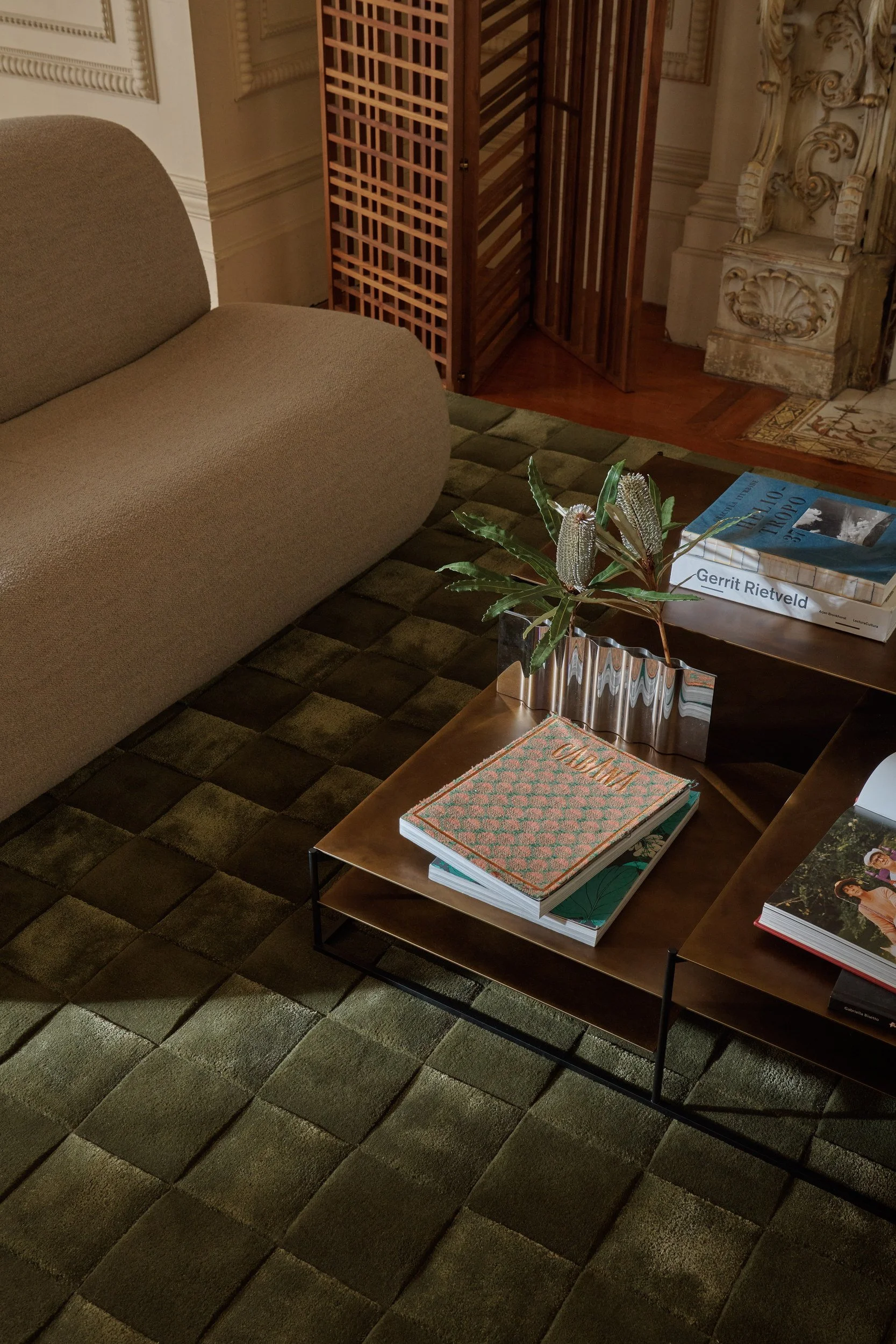 vincenza-moss-rug-03.jpg