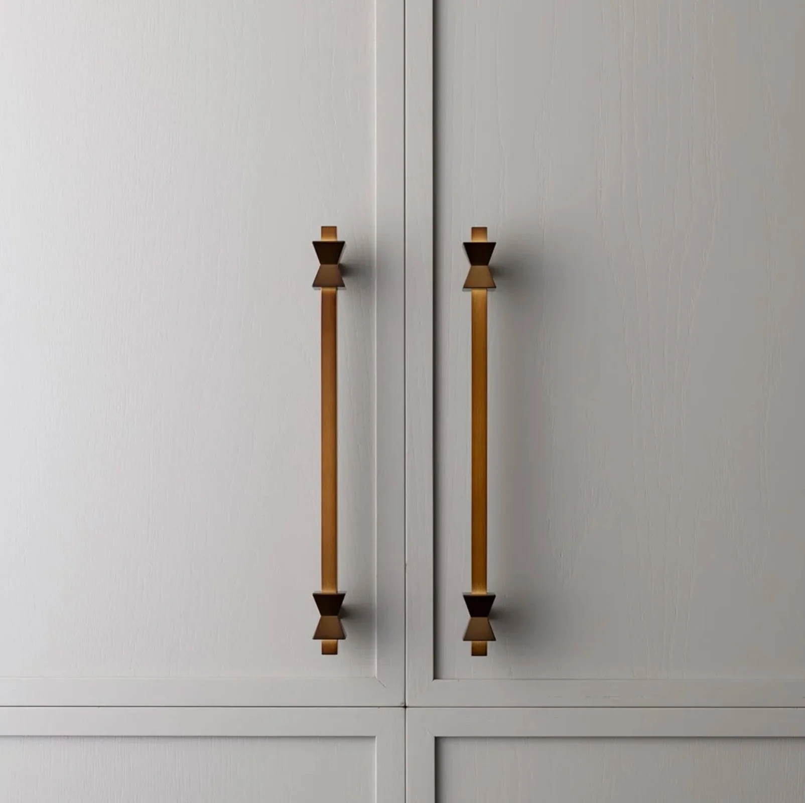 FormaAppliancePullBronze4.jpg