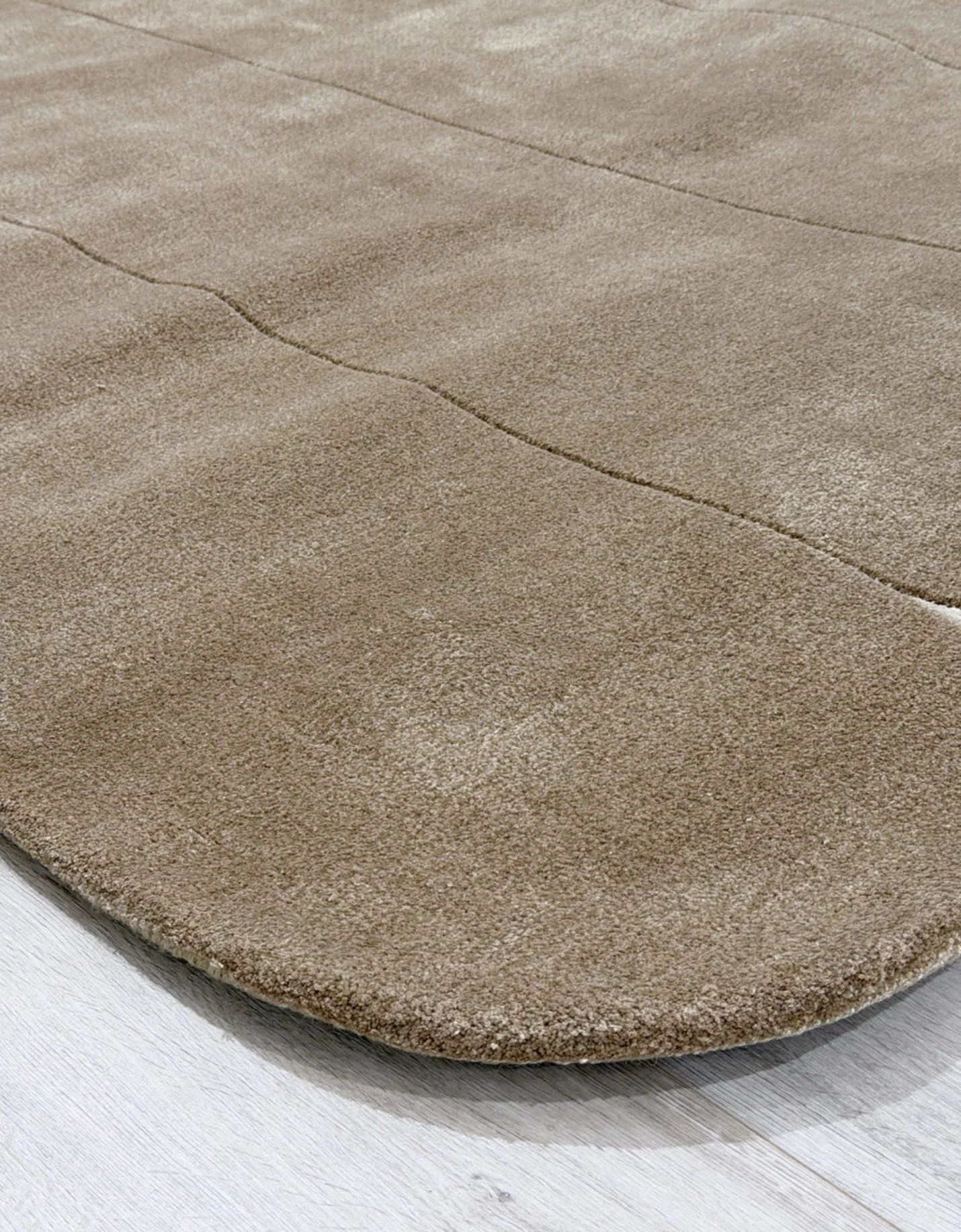 hicks-beige3.jpg
