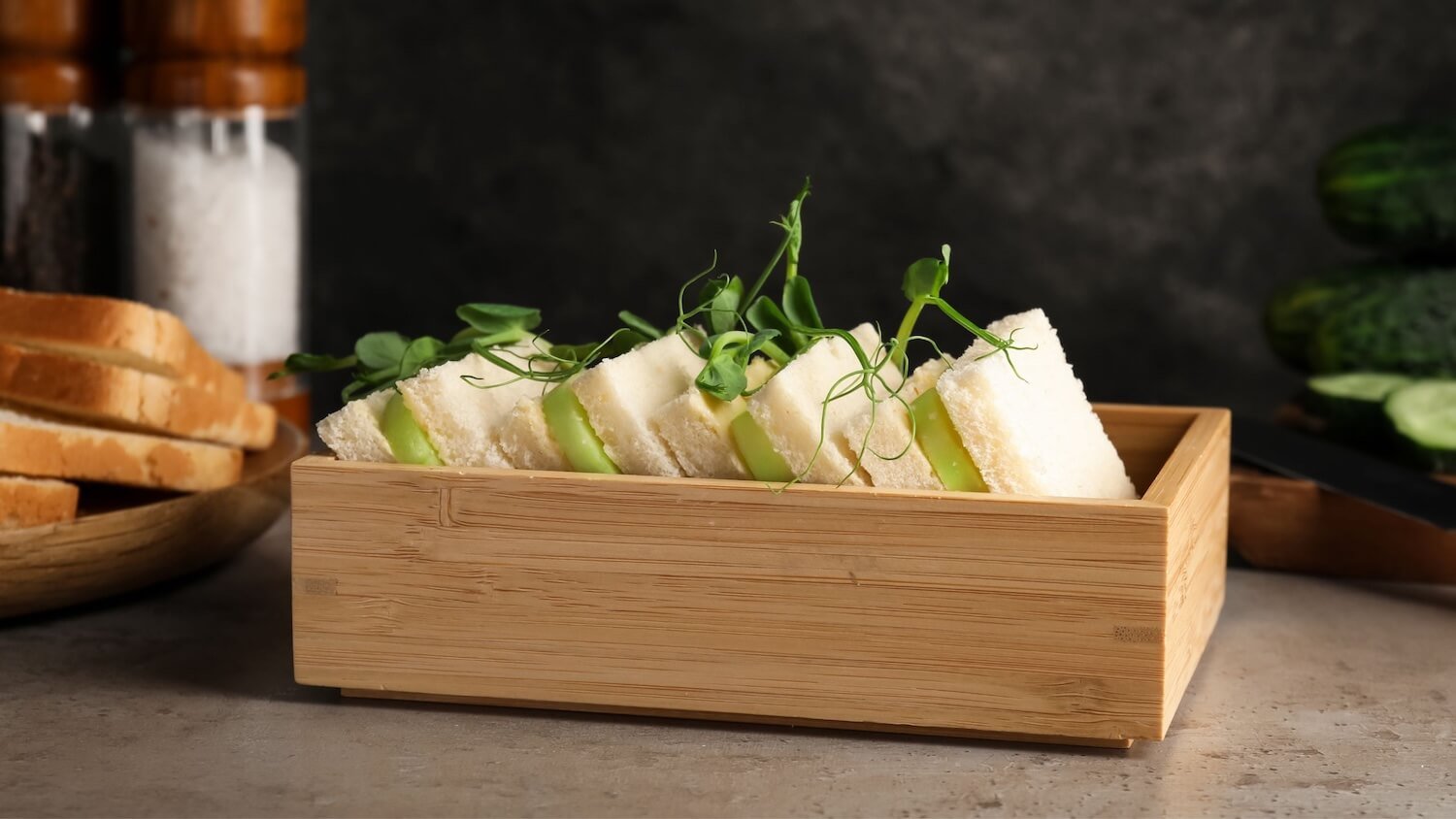 Wonderful Wednesday Blog Hop Favorites (Wooden box filled with cucumber sandwiches)