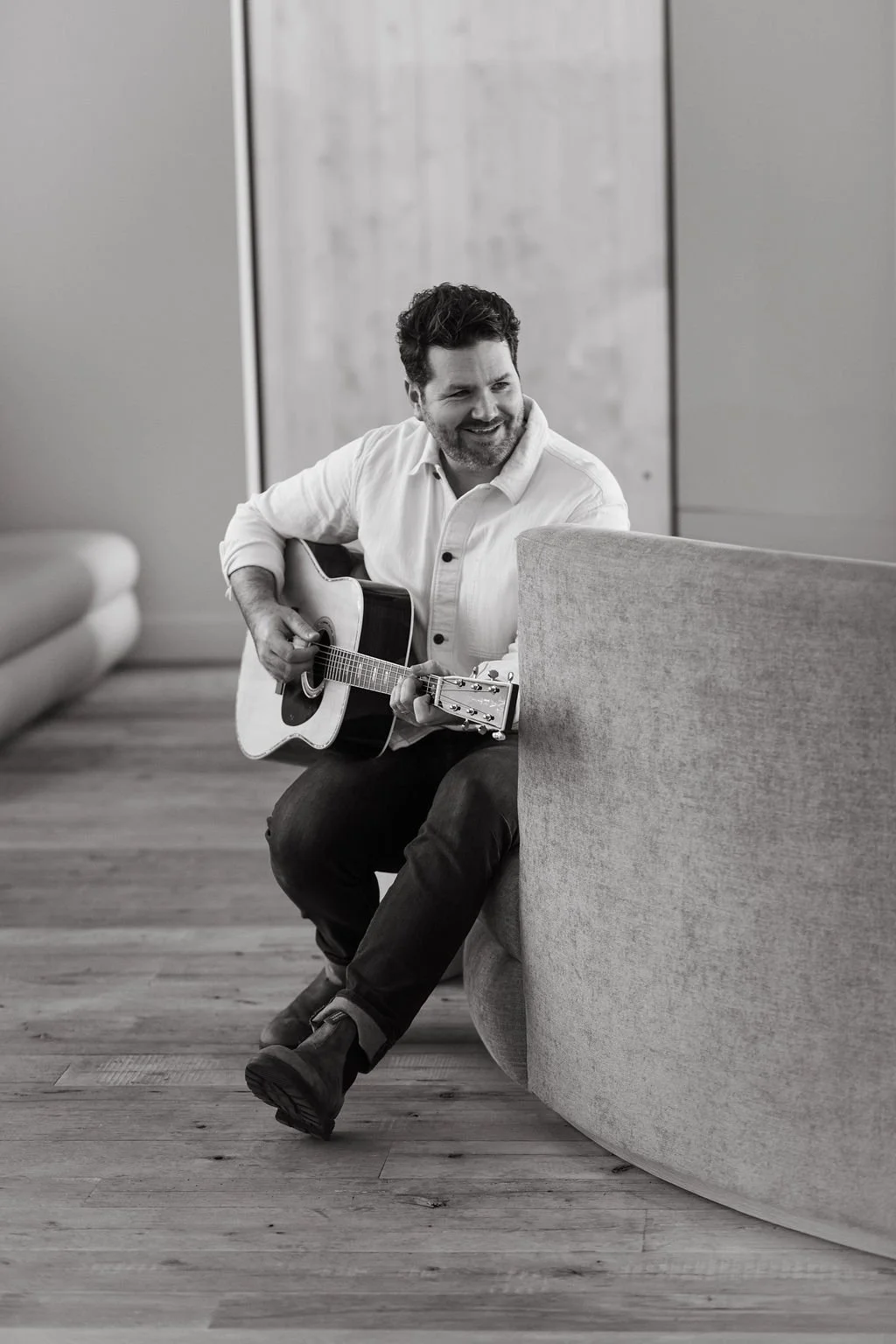 Happy Hour with live music by Jeff LeBlanc