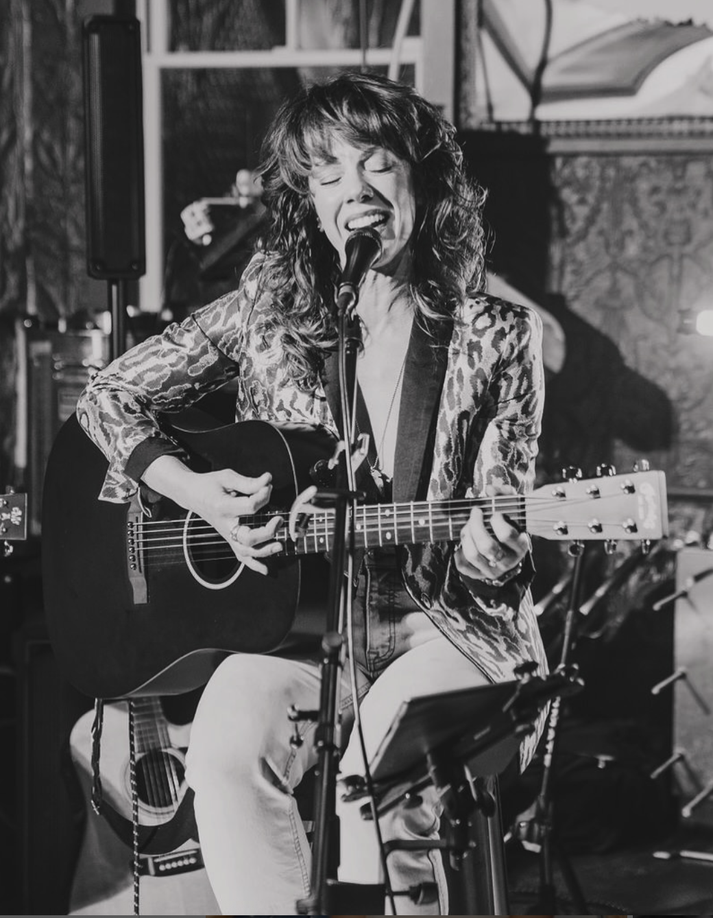 Happy Hour with live music by Julia King