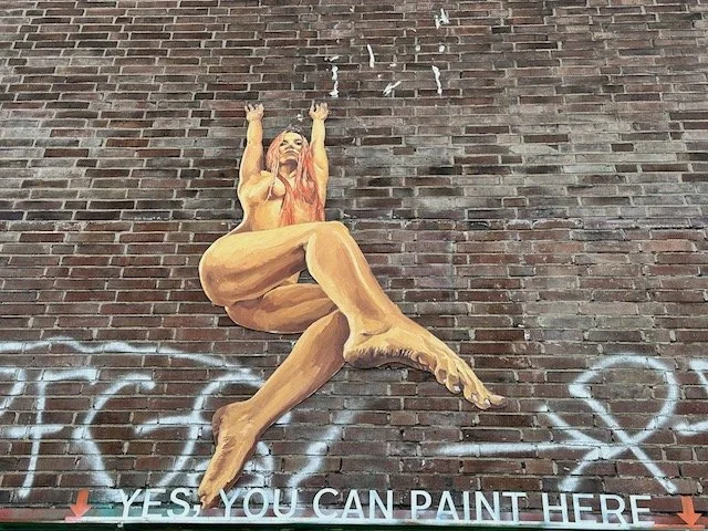 NDSM graffiti - naked woman.jpeg