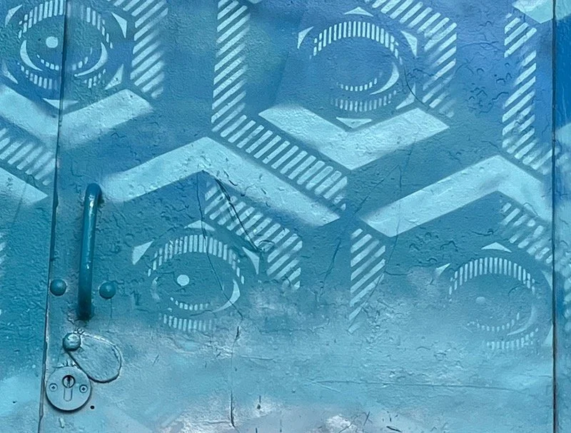 NDSM graffiti - eye pattern.jpeg