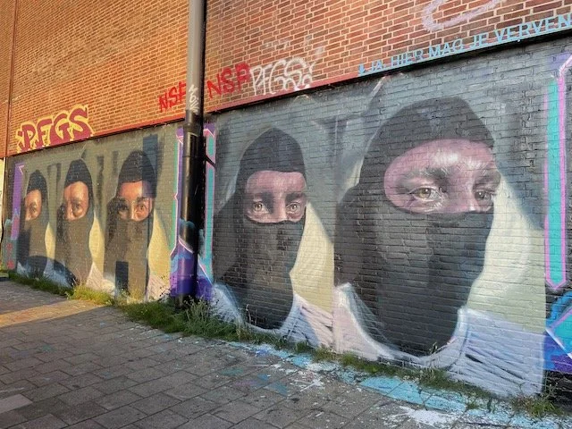 NDSM graffiti - man with mask.jpeg