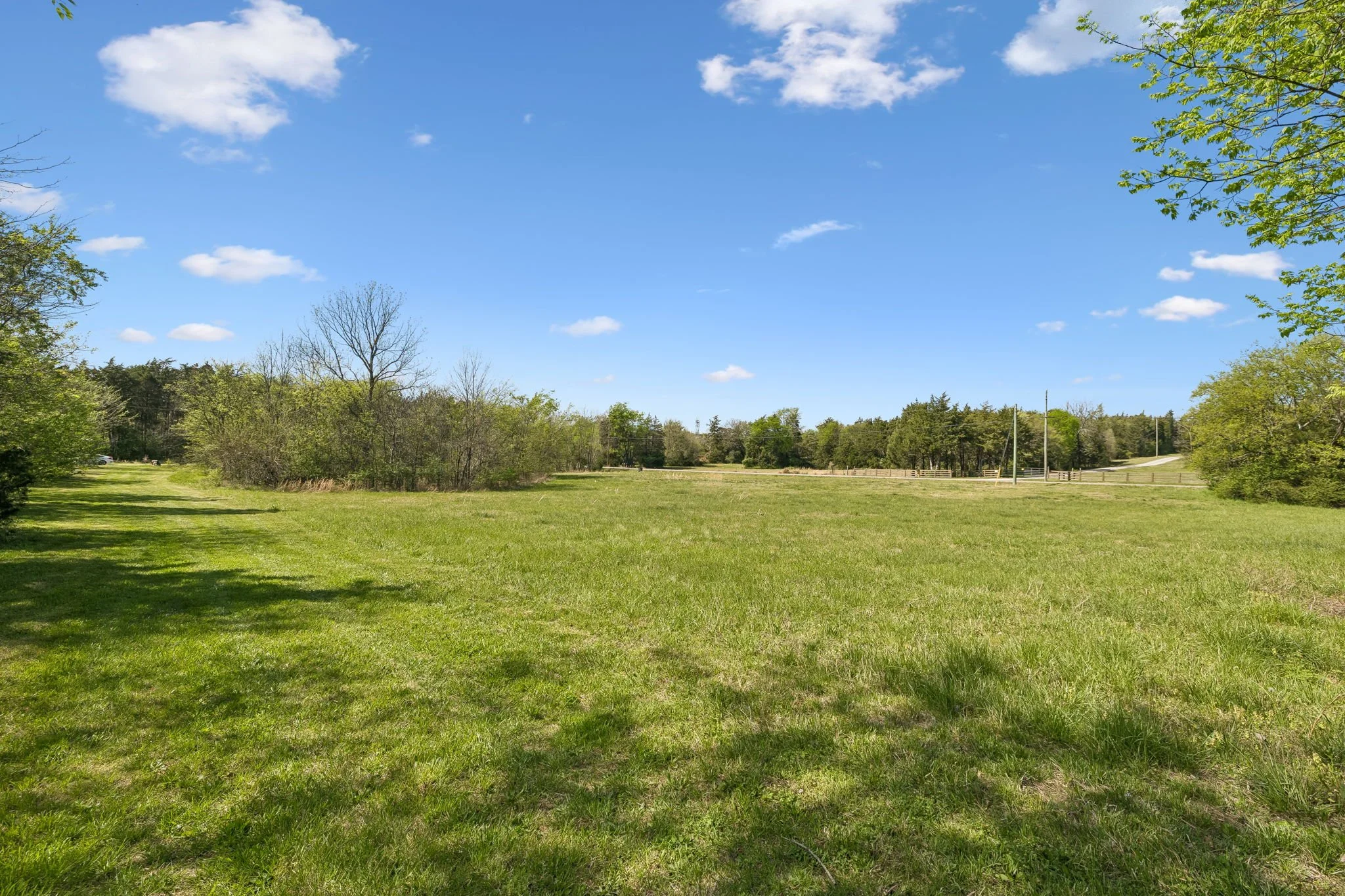 15-8625 Webb Rd - 015.jpg