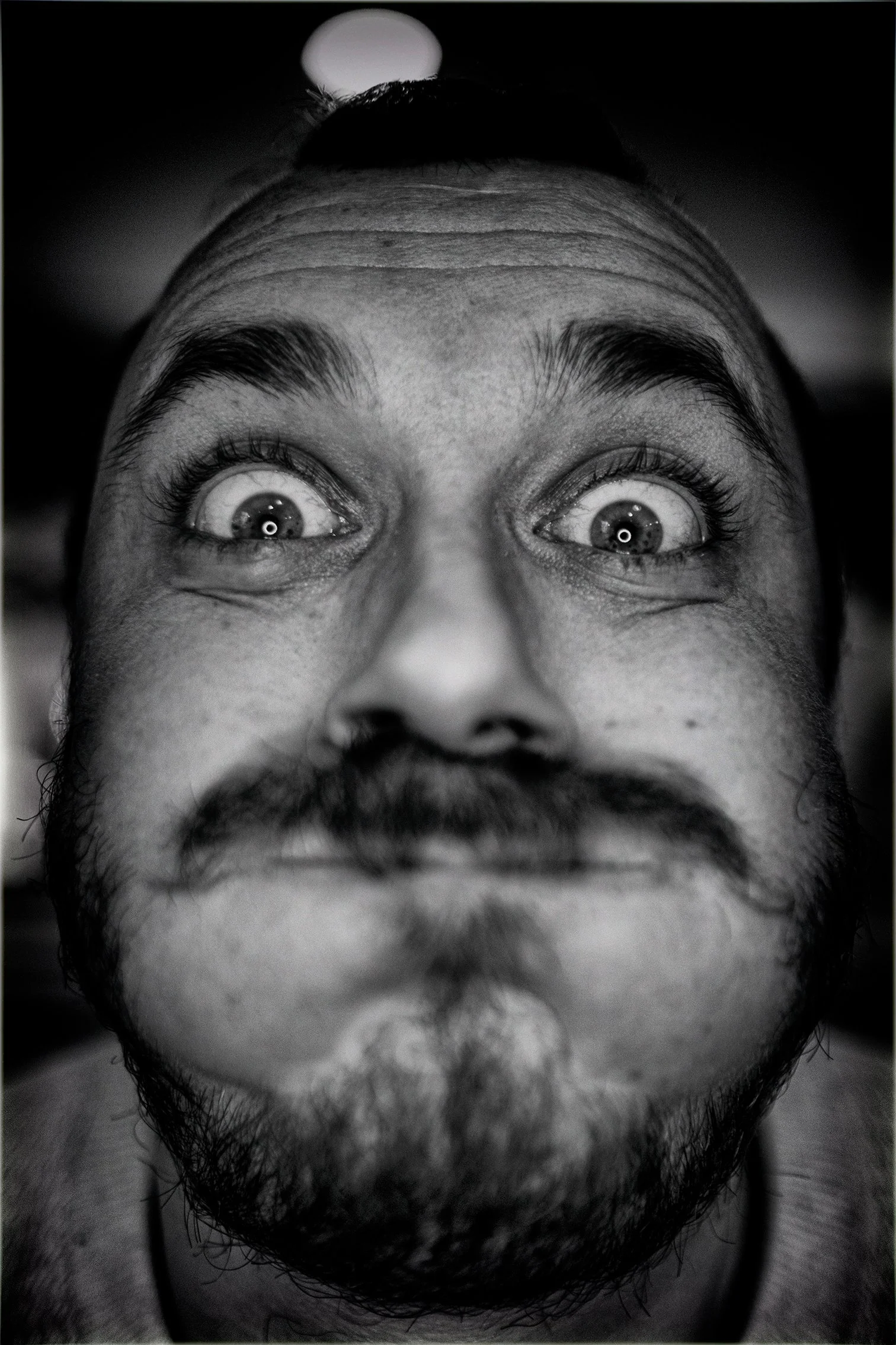 adrigon-portrait-b&w1.JPG