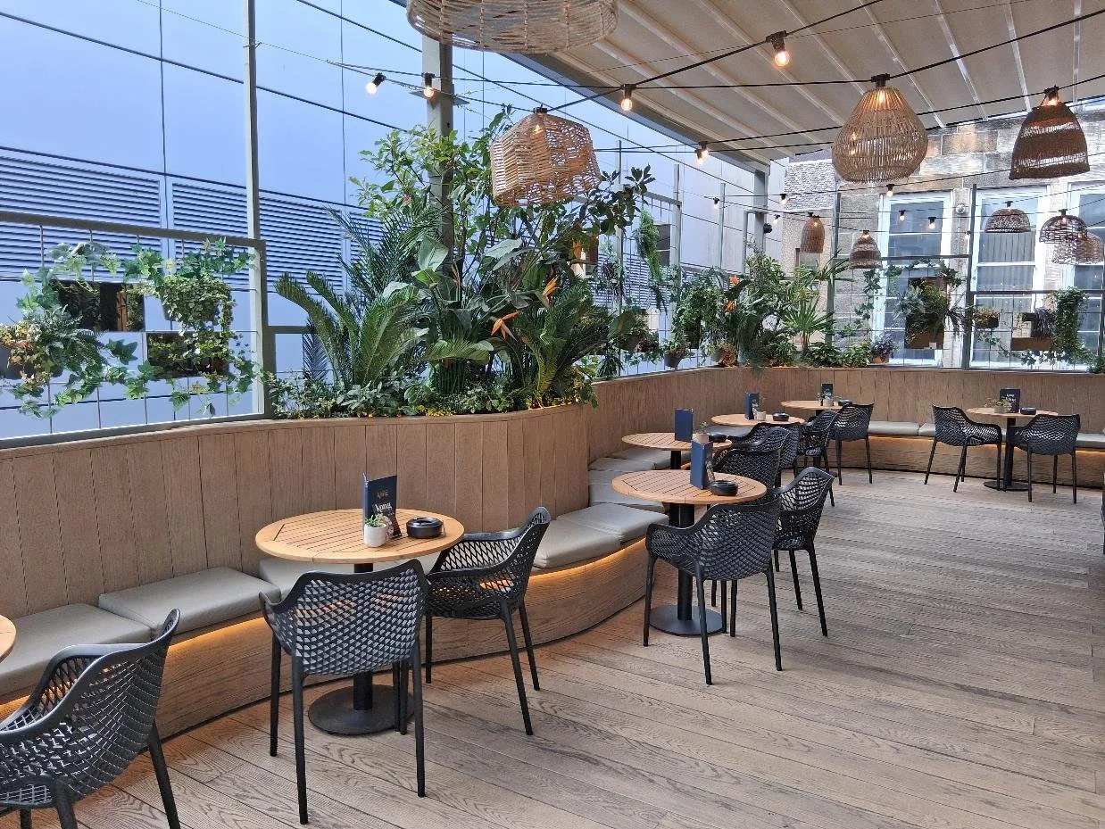 Kong, Glasgow - roof top garden bar