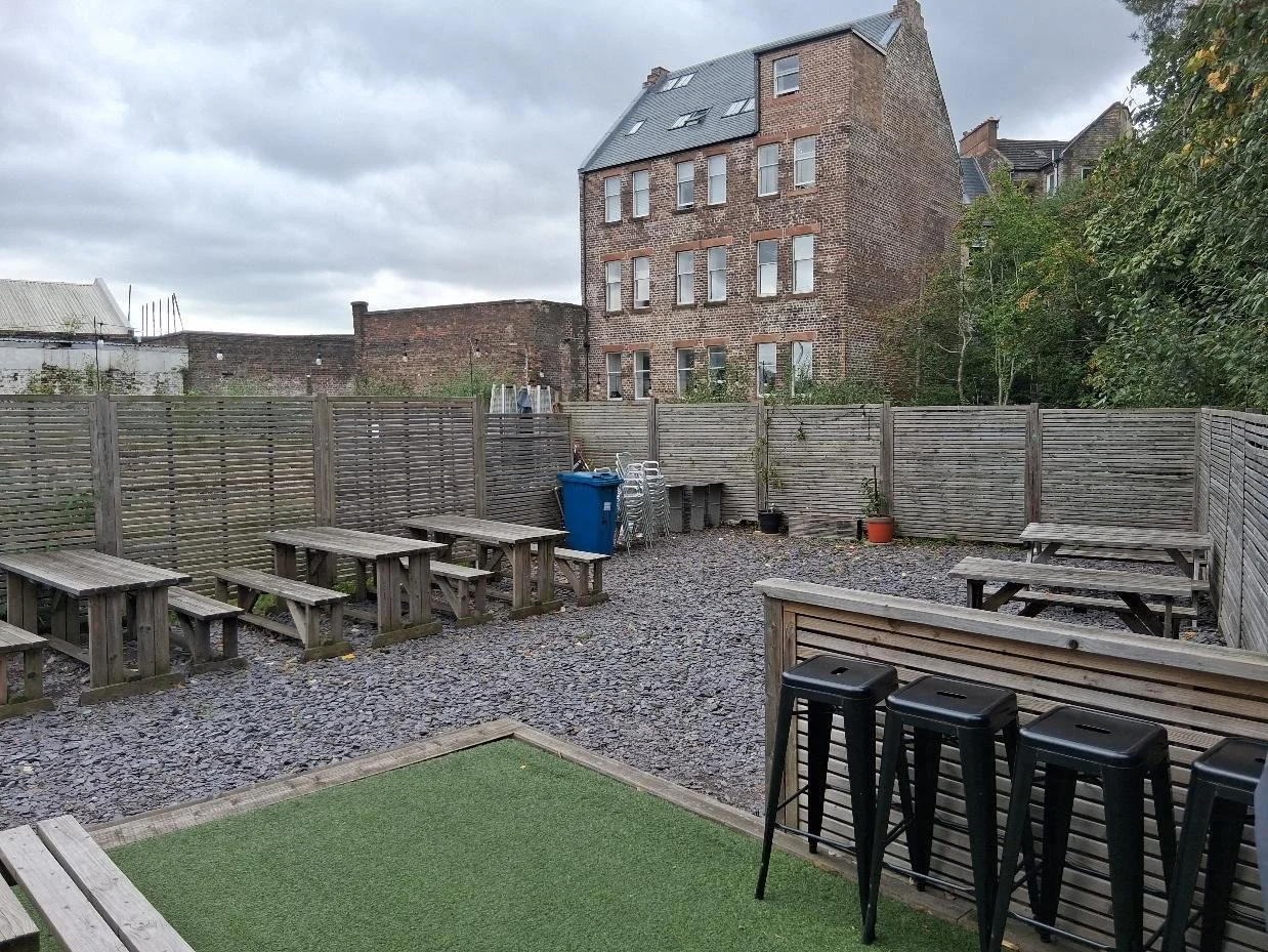 The Ladywell, Glasgow 6.jpg