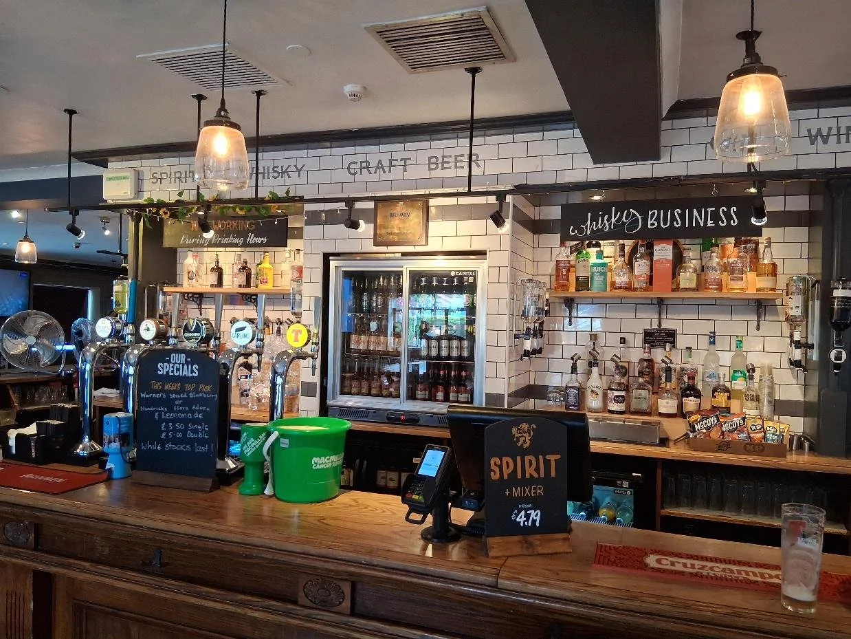 The Beechwood, Glasgow - front servery