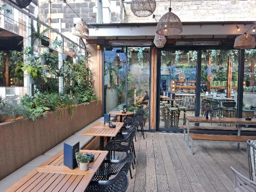 Kong, Glasgow - roof top garden