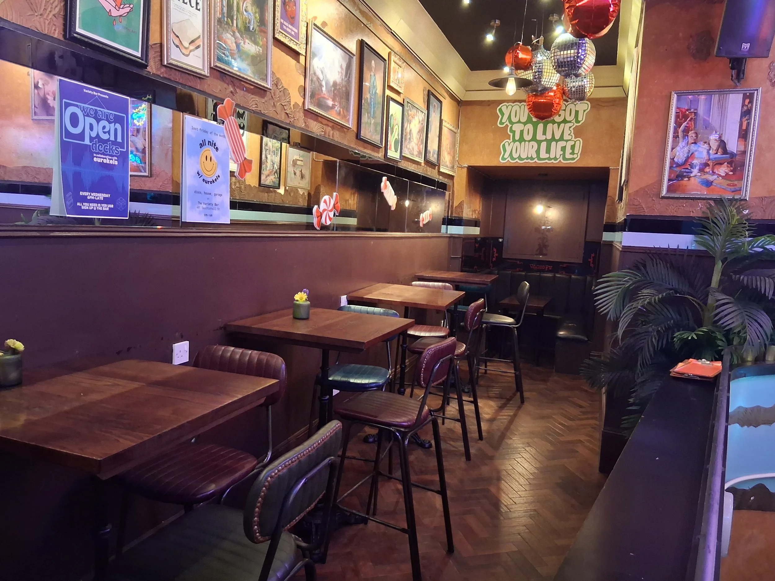 Variety Bar, Glasgow