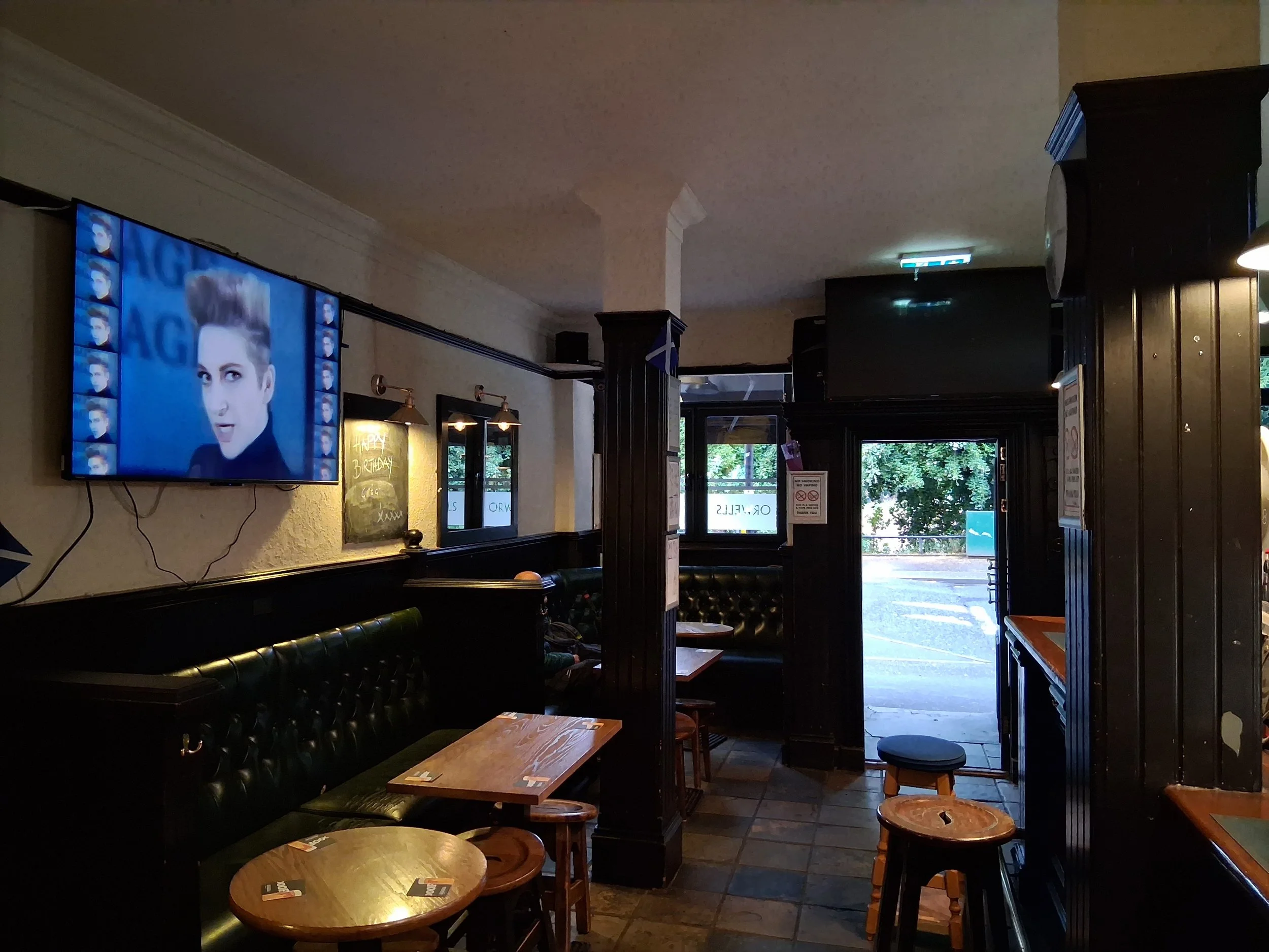 Orwell's, Glasgow - towards entrence