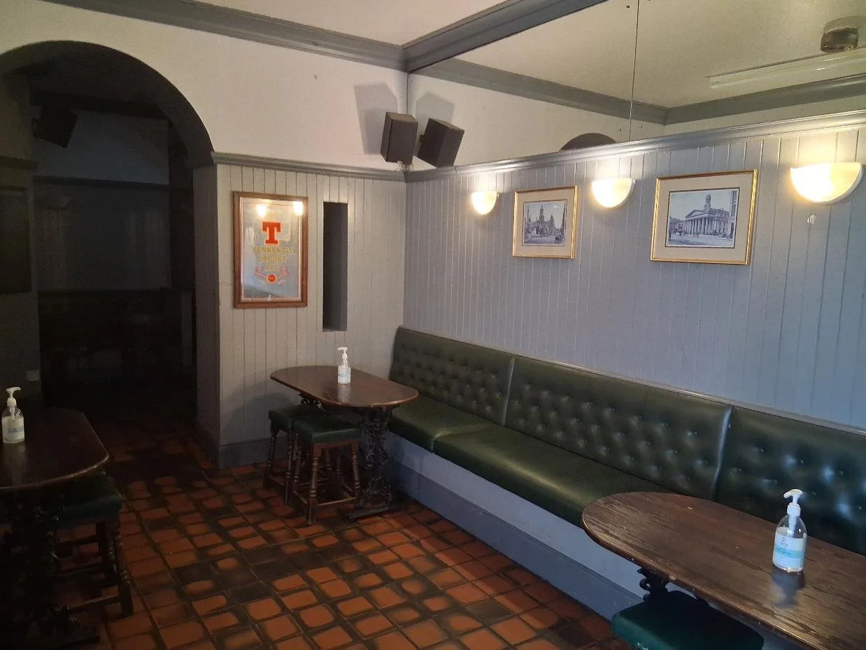 The Oak Bar, Glasgow