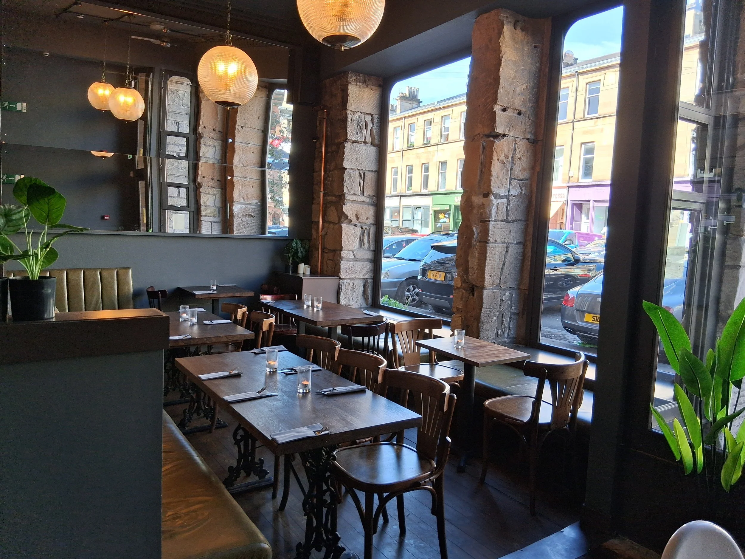 Tabacs, Queens Park, Glasgow - front restaurant