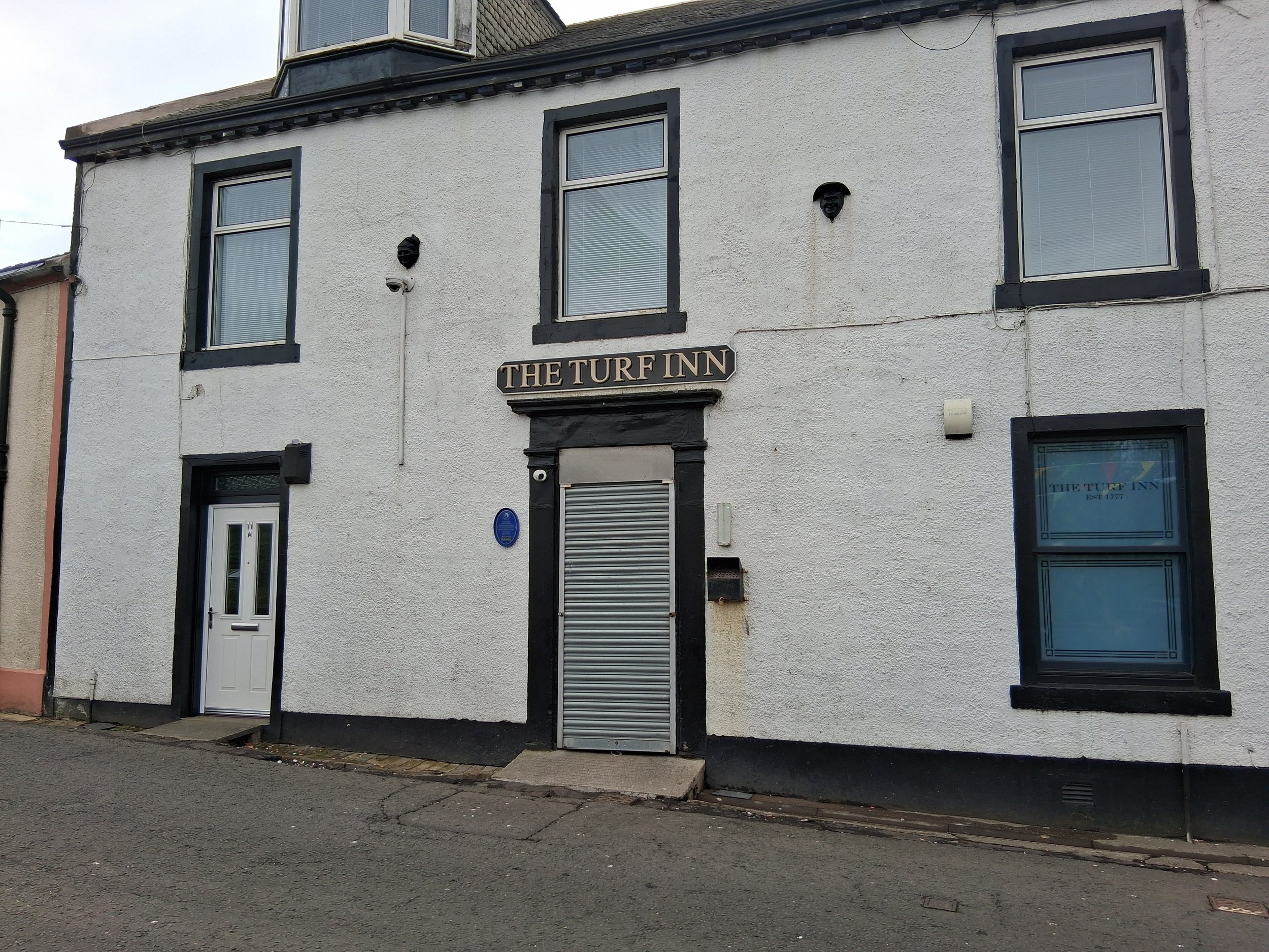 The Turf Inn, Dalry.jpg