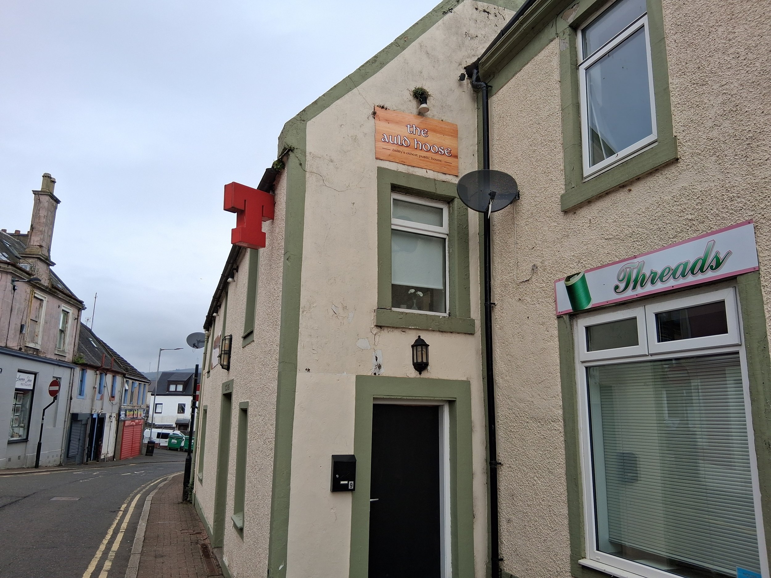 The Auld House, Dalry.jpg
