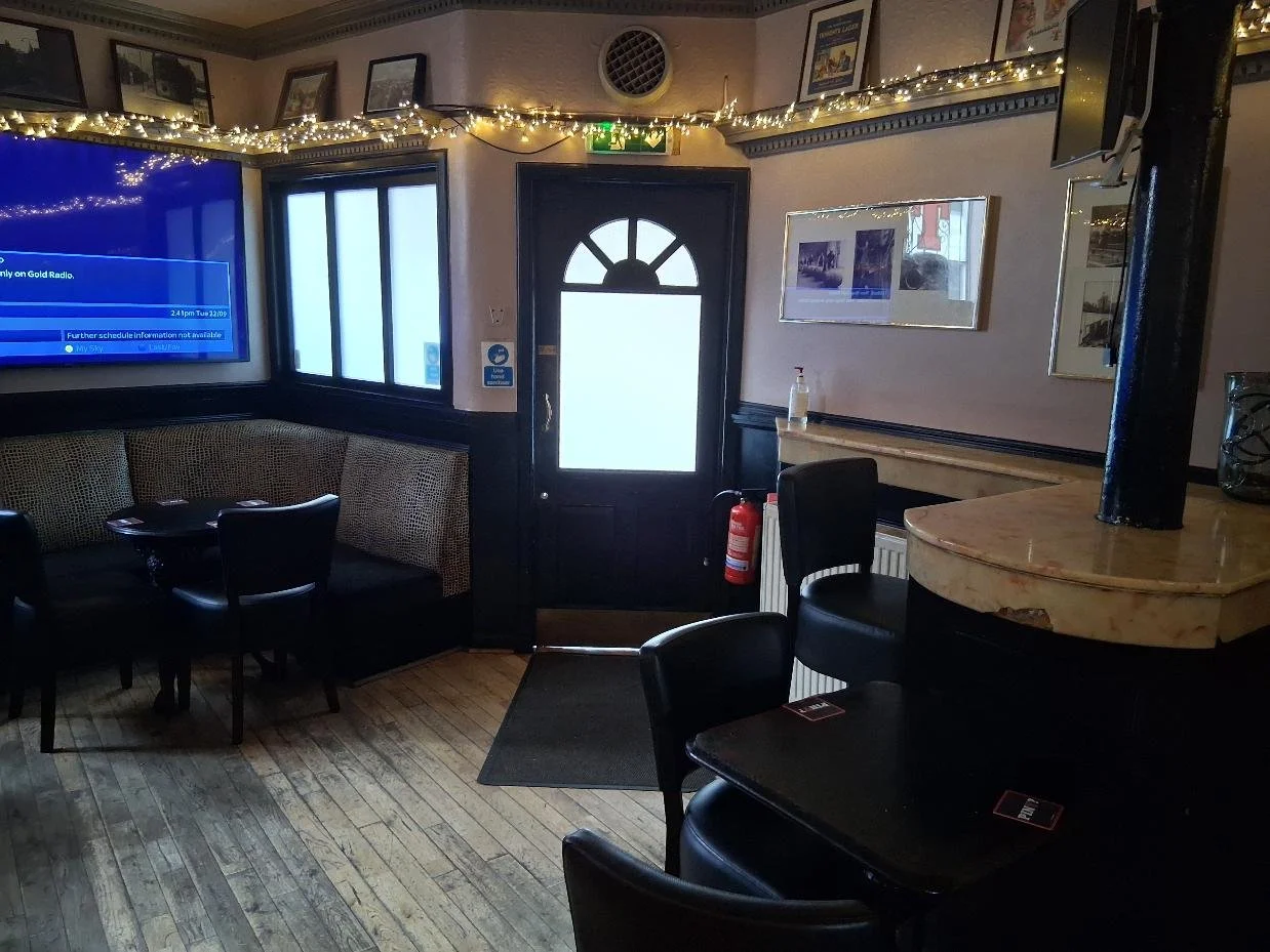 The Ladywell, Glasgow 9.jpg