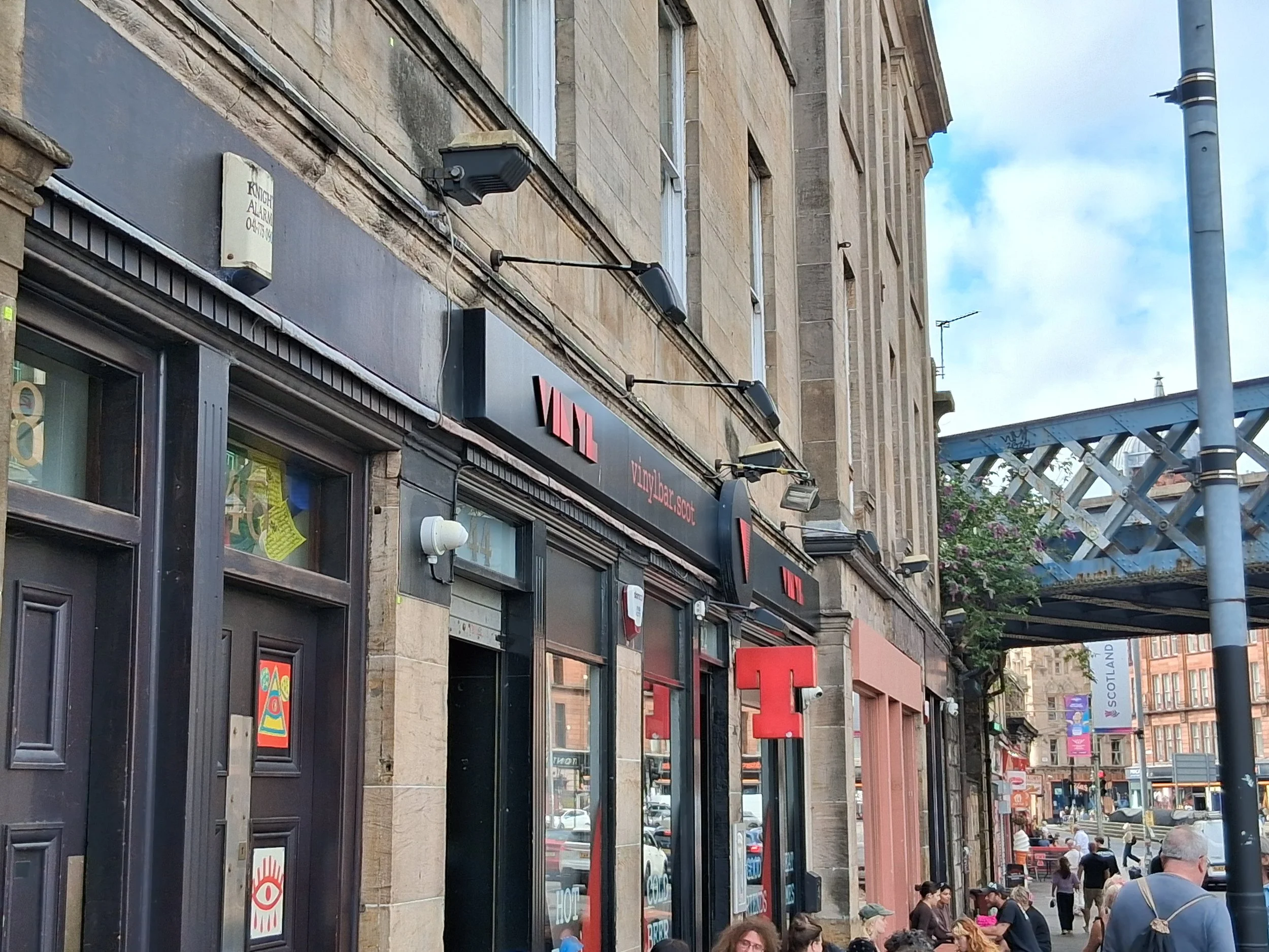 Vinyl Bar, Glasgow.jpg