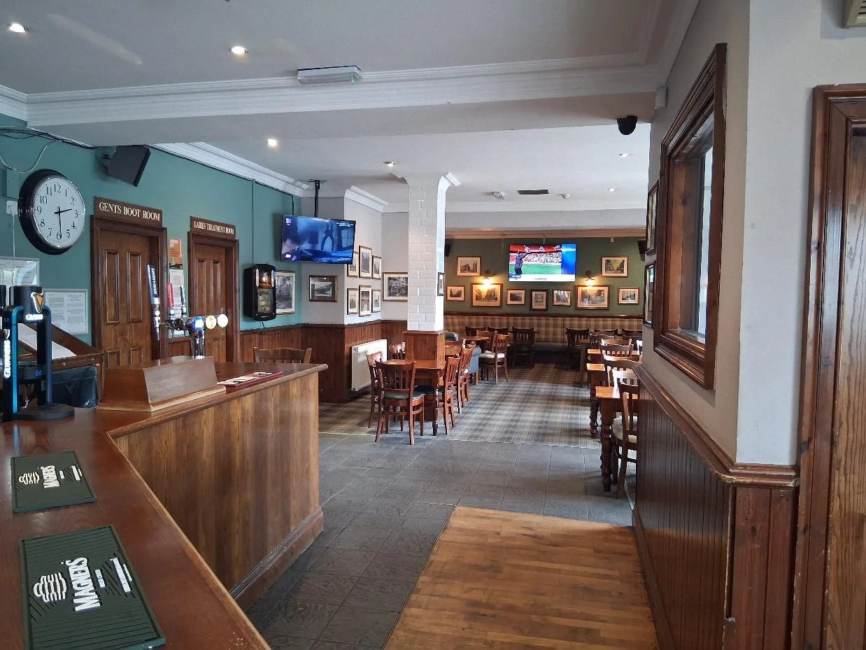 The International Bar, Glasgow 2.jpg