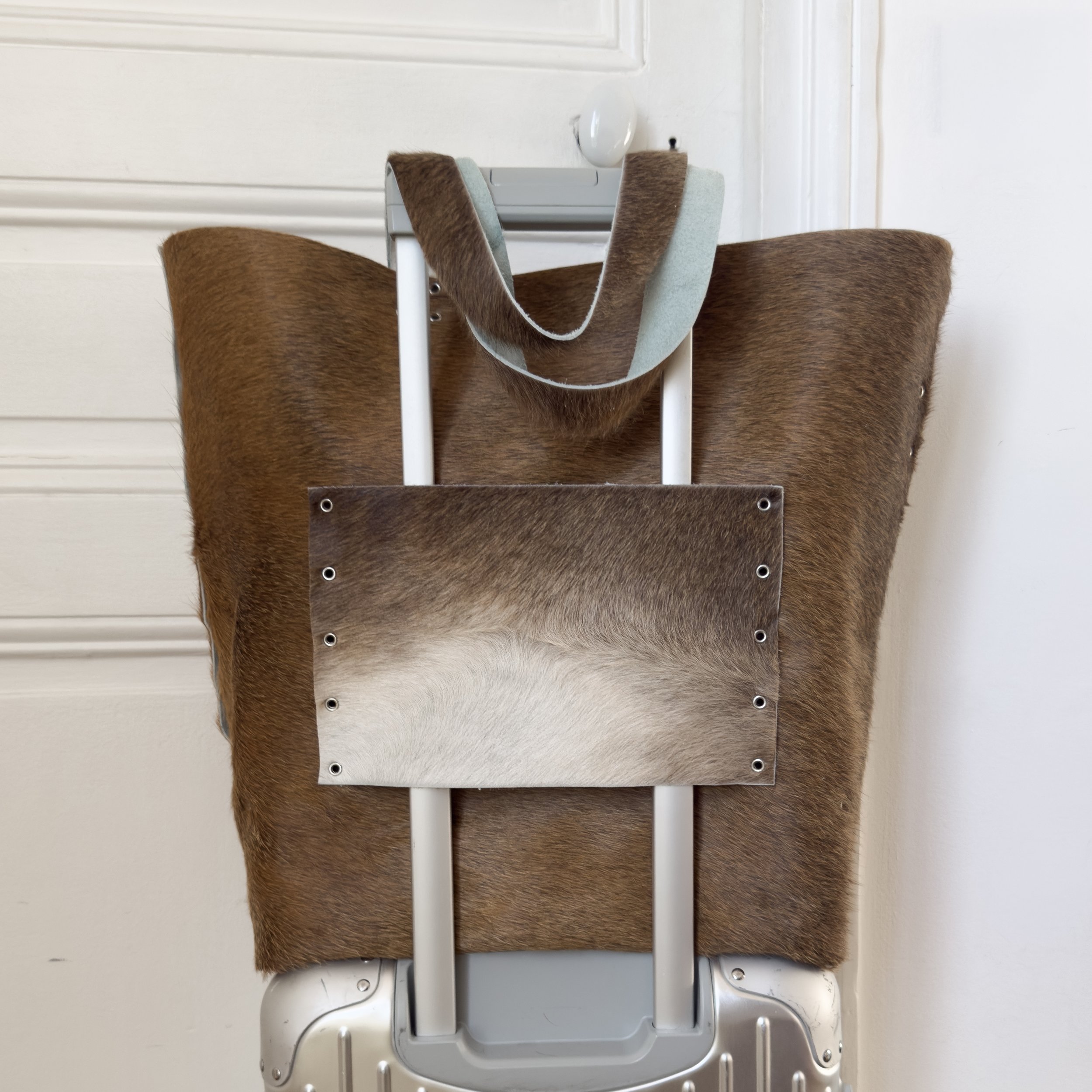 cabindrop6backk.jpg