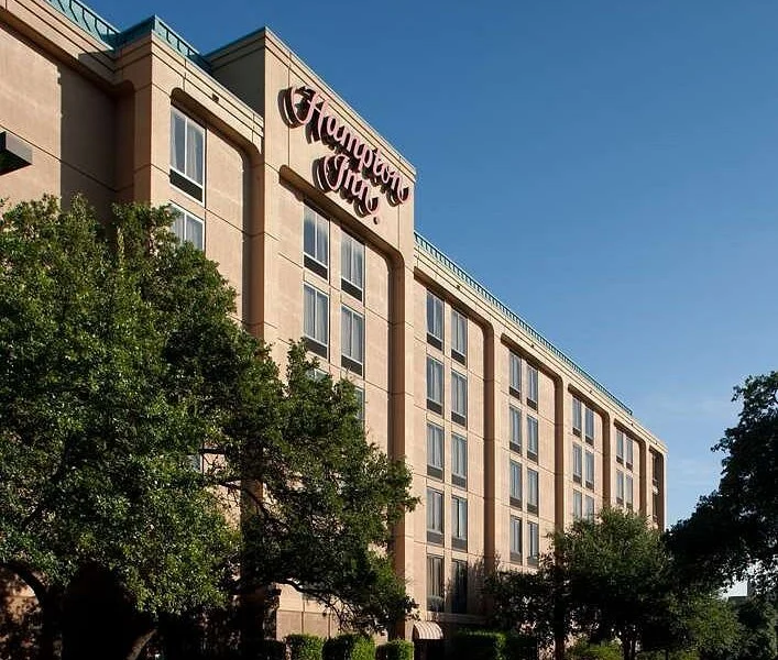 exterior.jpeg