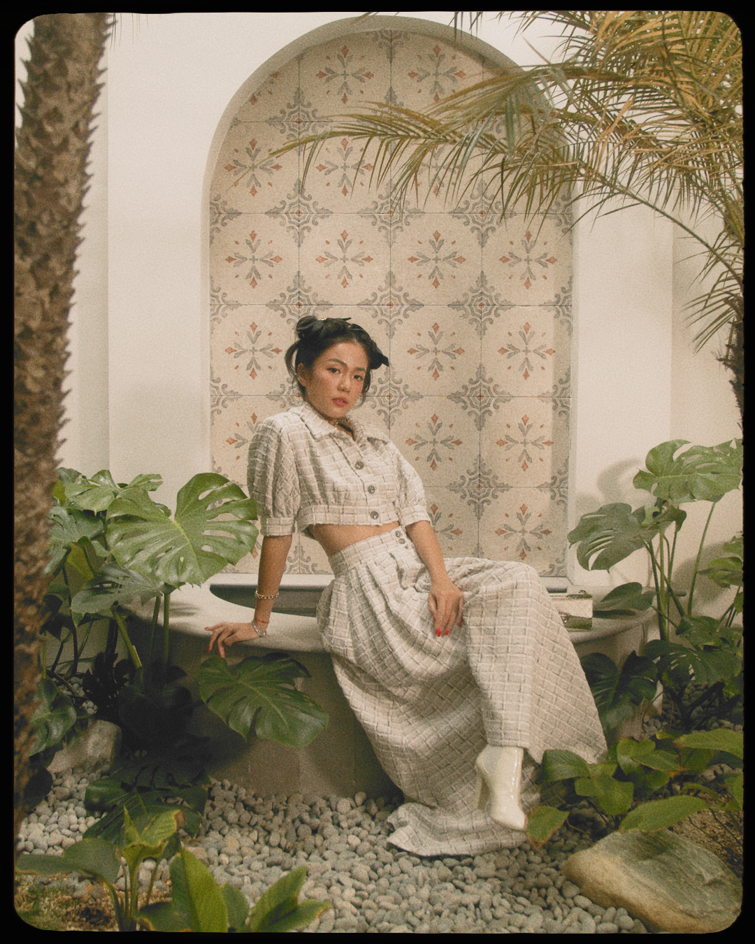 Yoyo Cao x Chanel Cruise
Social 