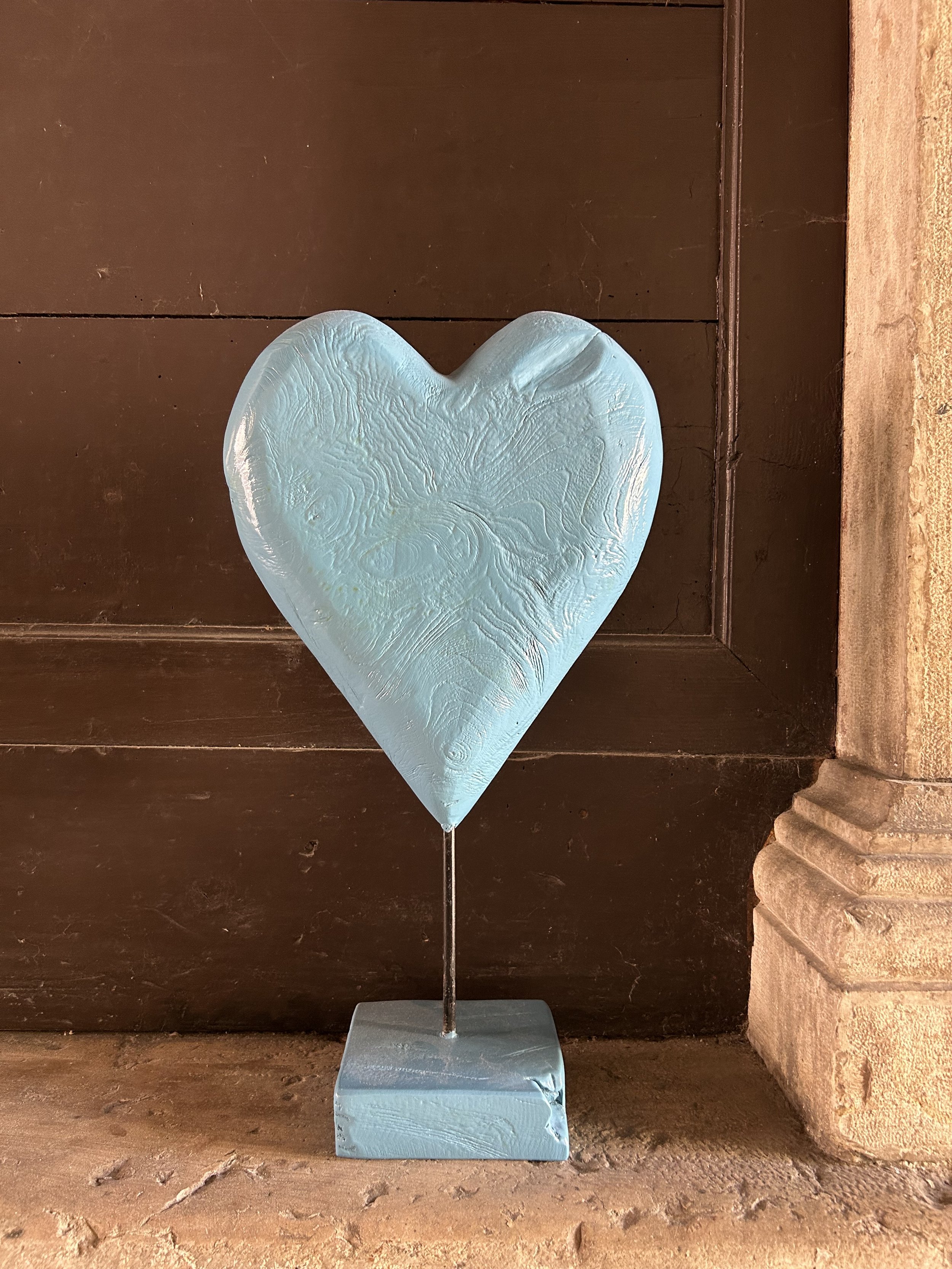 Cuore su stelo piccolo azzurro