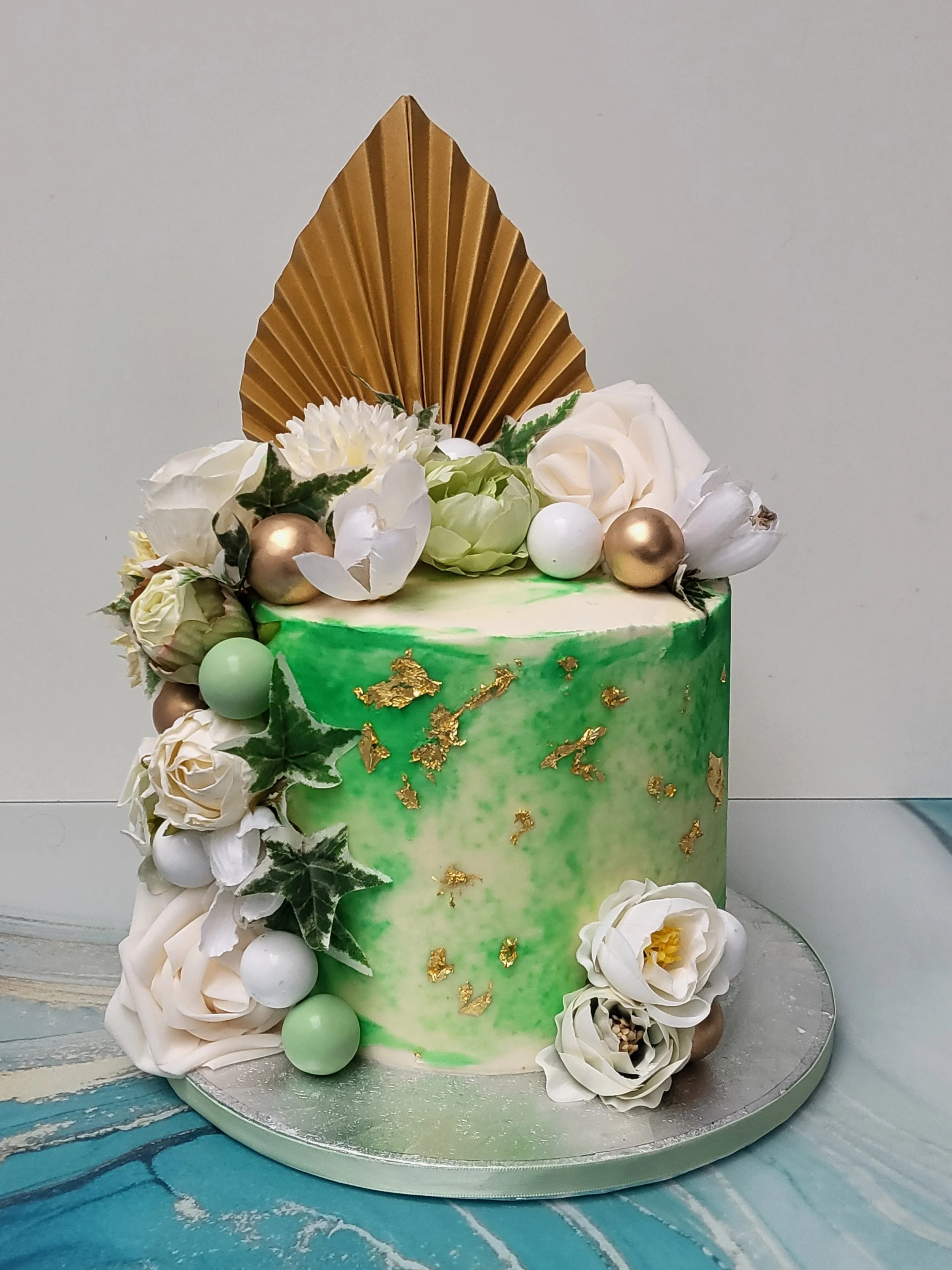green cake - Copy.jpg