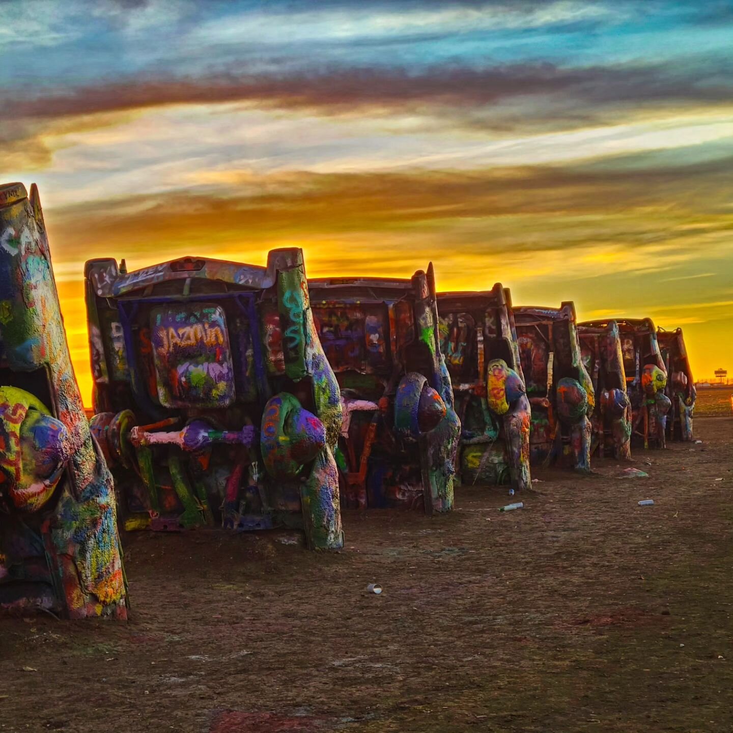 🍀I guess third time's the charm
.
📸 At my third visit to @officialcadillacranch since 2016 I finally made a decent photo
.
🛣️ From my recent travel of a portion of Route 66
.
.
.
.
.
.
.
.
#travelphotography 
#vanlife 
#cadillacranch 
#texastodo
#