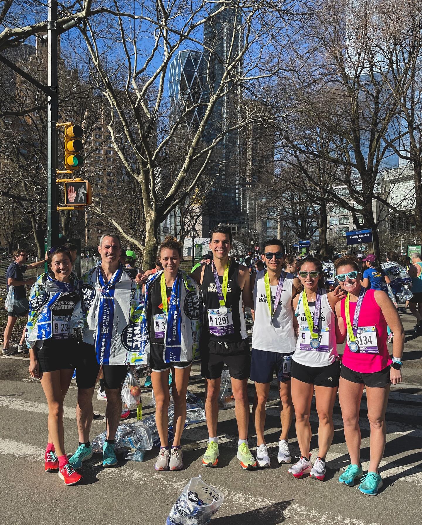 Finished! Harriers after crushing the NYC Half 🏅👏

#rocktheh #newyorkharriers #nychalf #unitedhalf