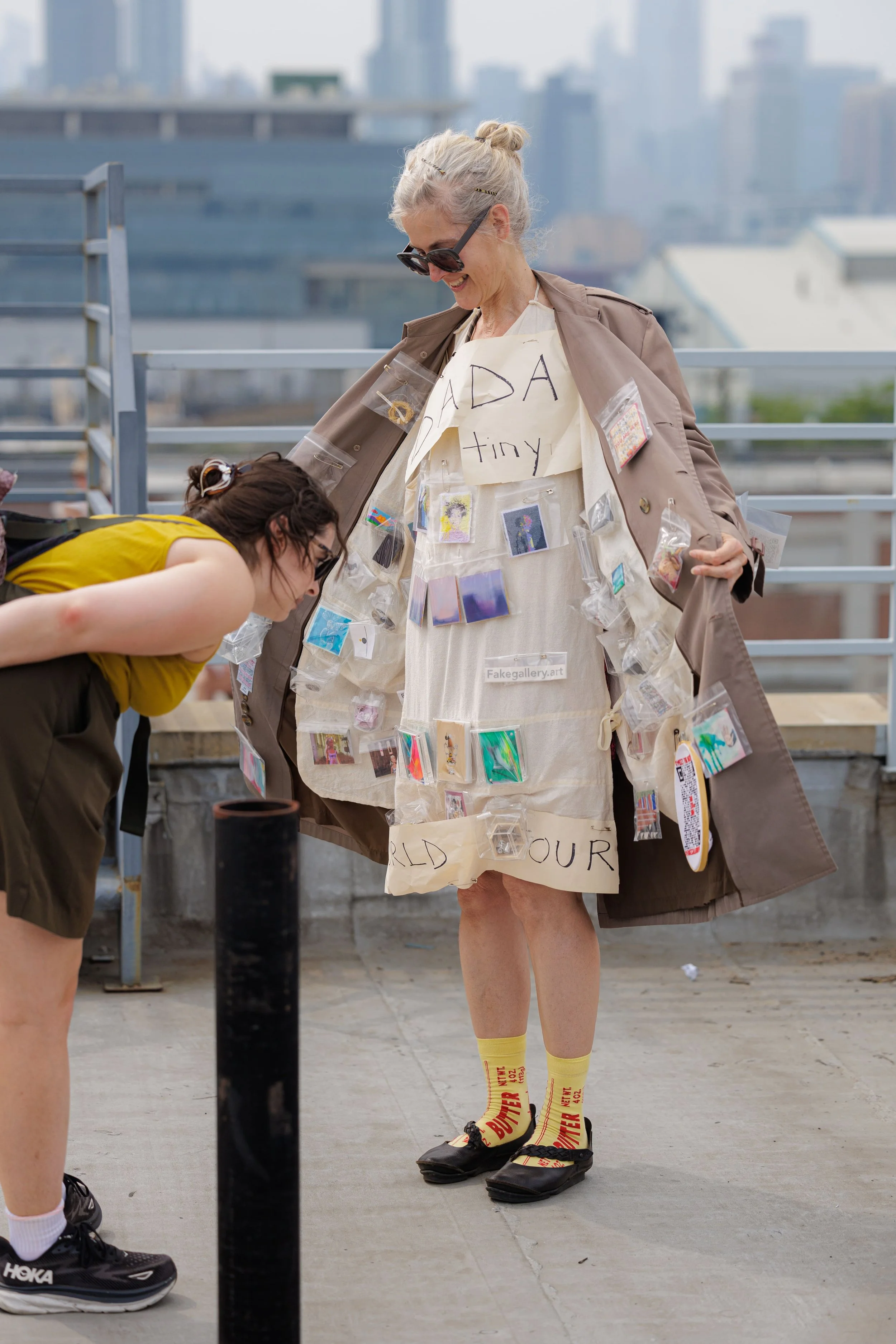Allison Beda – Fake gALLeRY ART COAT, Kingsland Wildflower Festival, 2025. Photo: Tao Ho