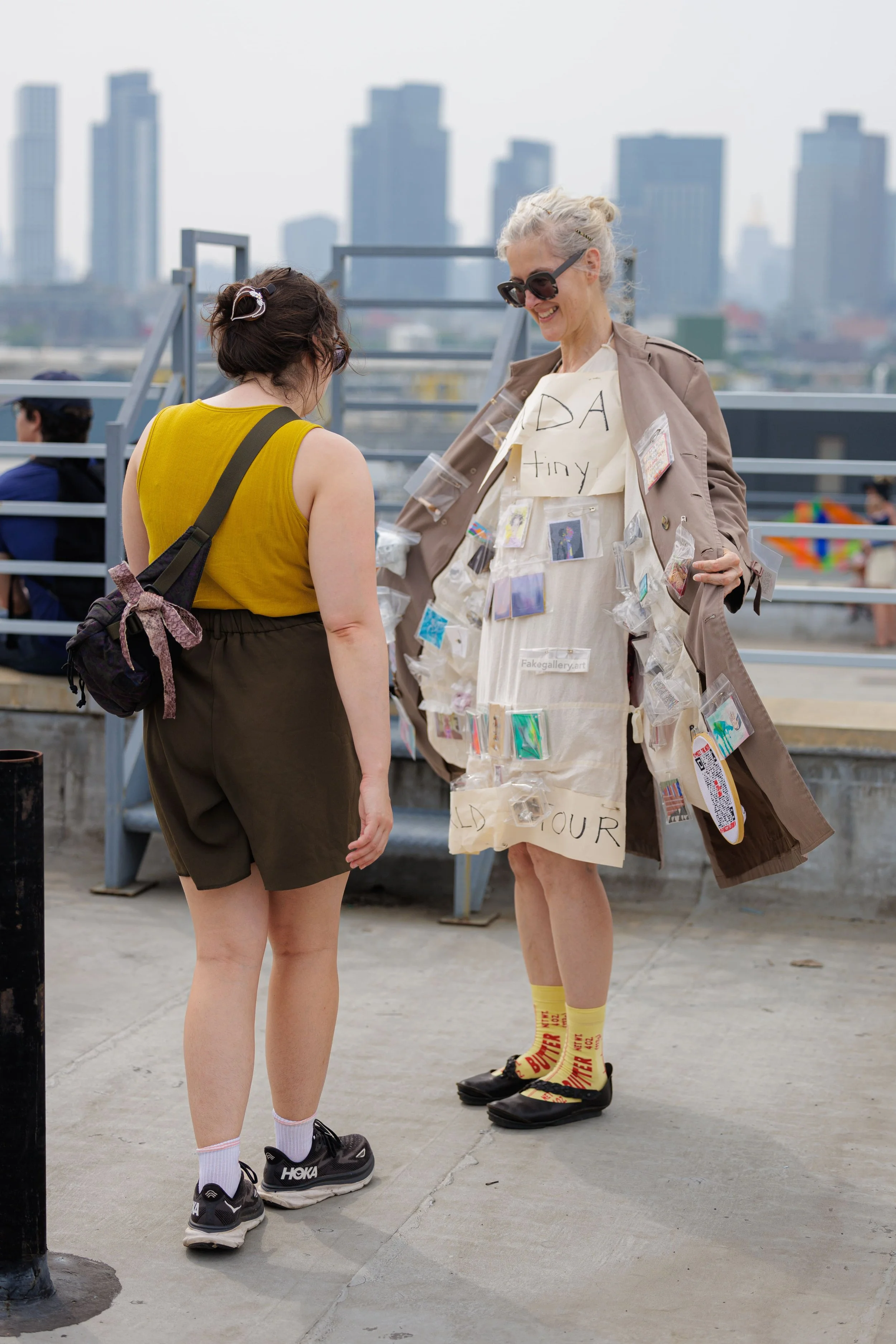 Allison Beda – Fake gALLeRY ART COAT, Kingsland Wildflower Festival, 2025. Photo: Tao Ho