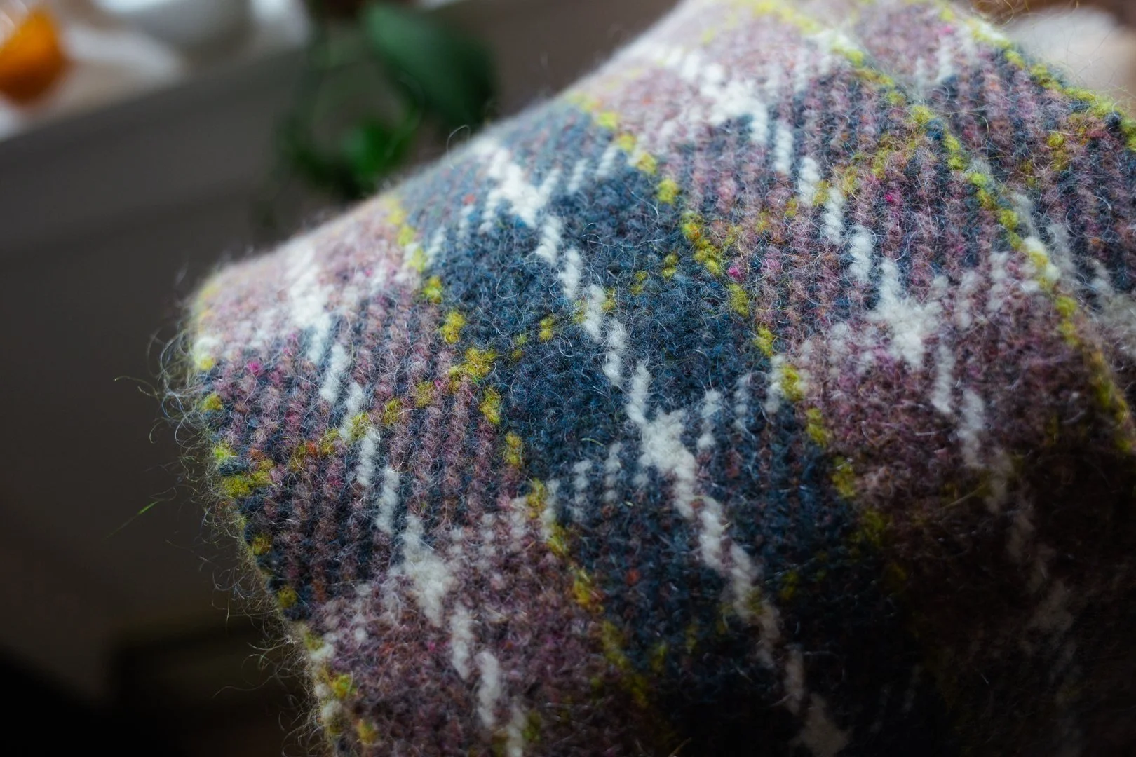 handwoven wool plaid scarf