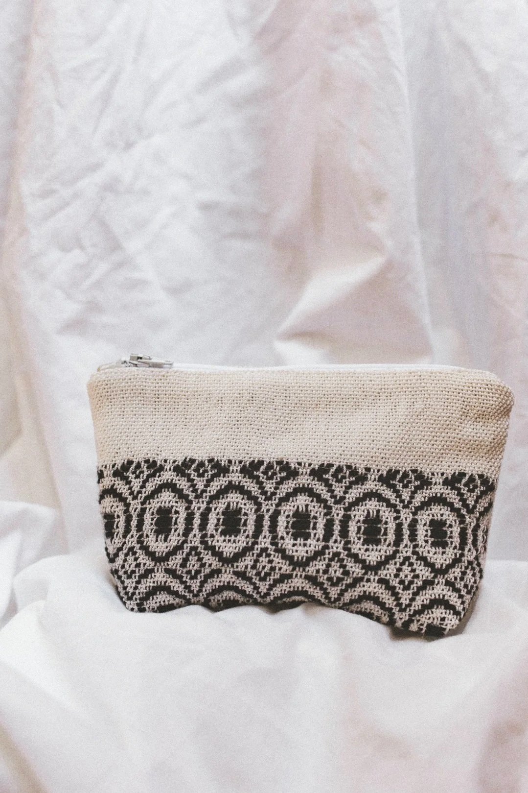 damask_pouch-11.jpg