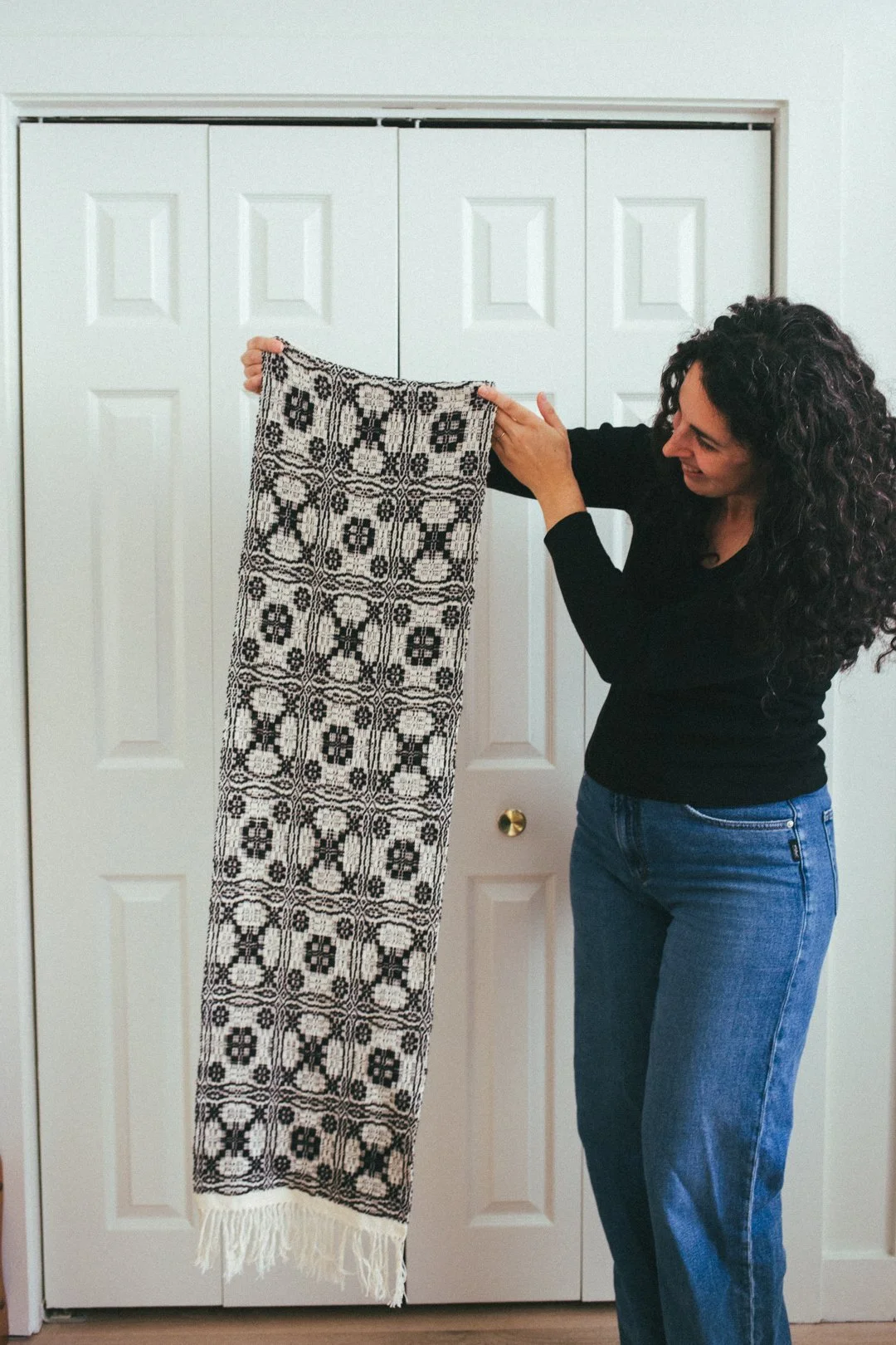 woven table runner