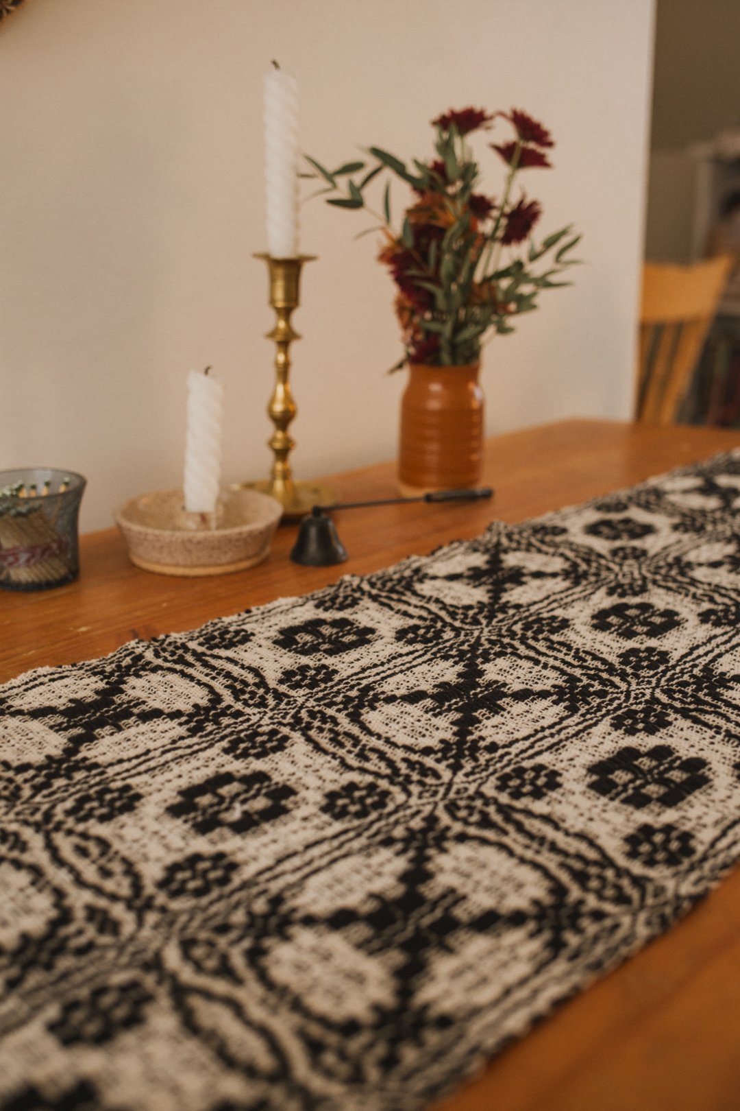 woven table runner