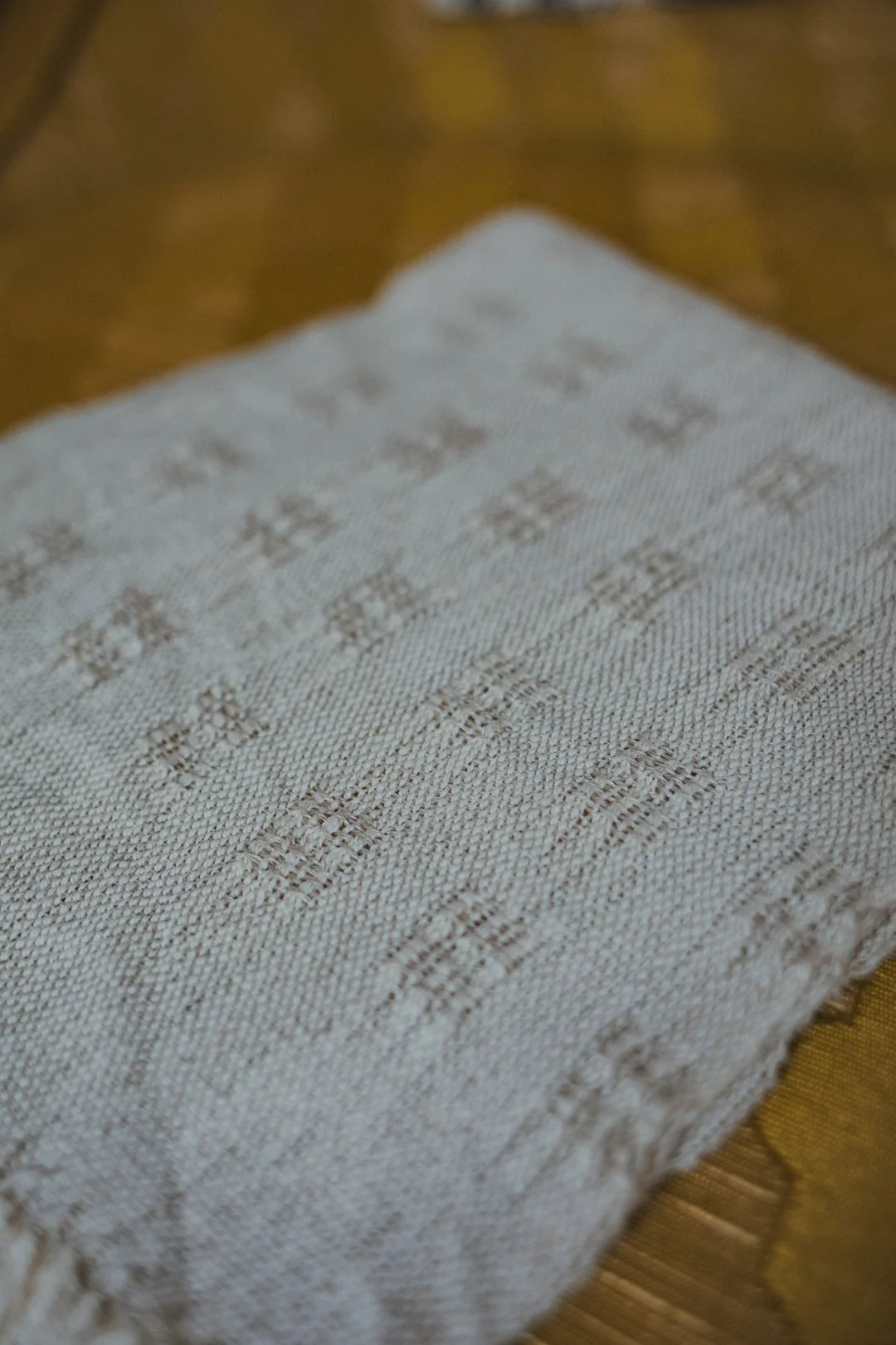 linen scarf-3.jpg