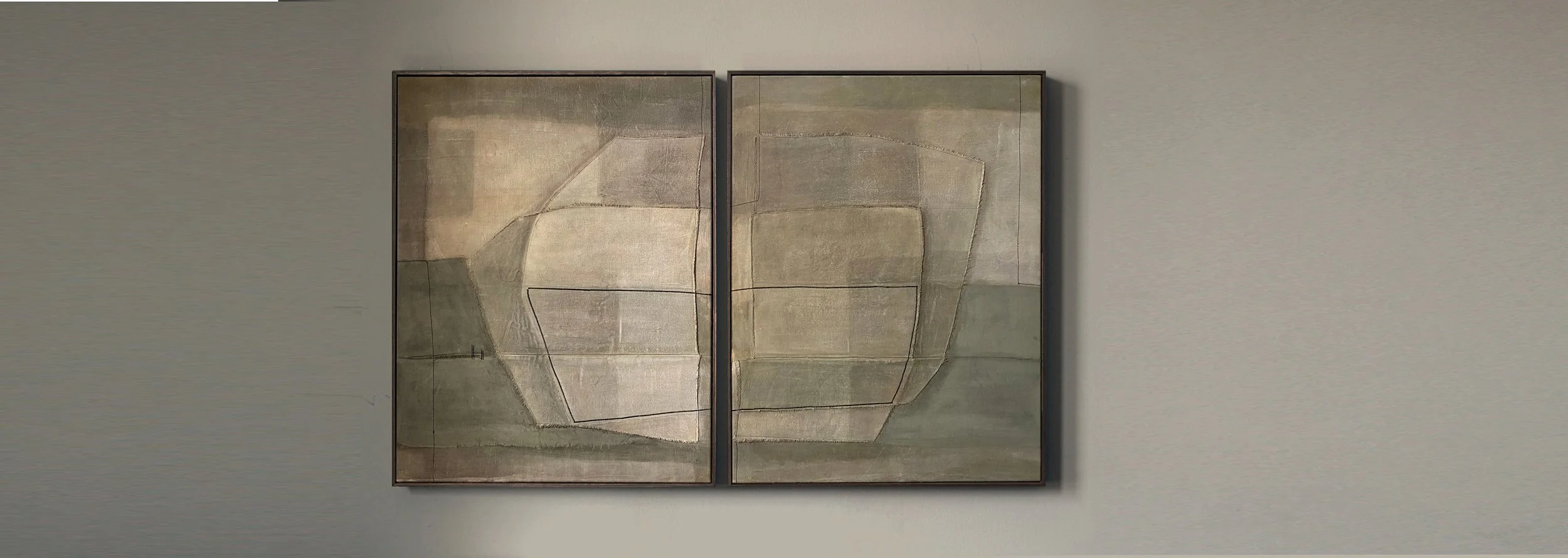 Dyptique | (2023) | 600 x 500 | Re-cycled linen, acrylic stitch | SOLD