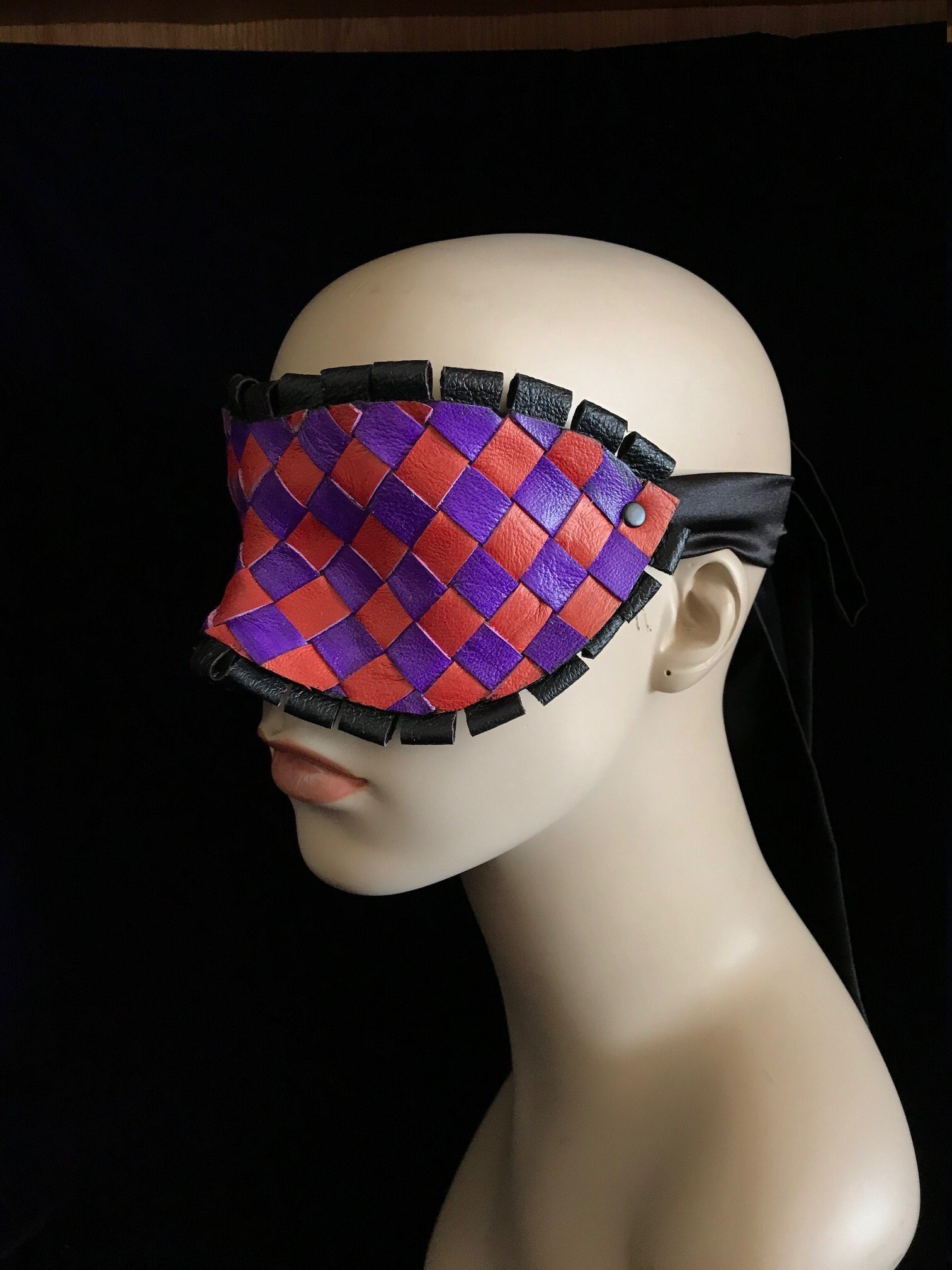 https://i.etsystatic.com/5272026/r/il/b2a315/3466906161/il_fullxfull.3466906161_hiag.jpg