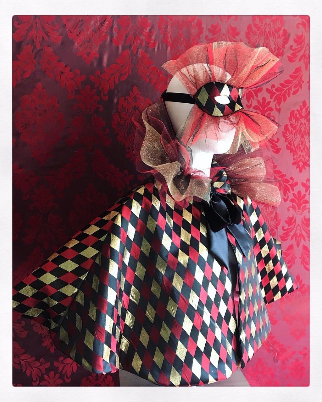 https://i.etsystatic.com/5272026/r/il/270b73/2030499888/il_fullxfull.2030499888_9bil.jpg